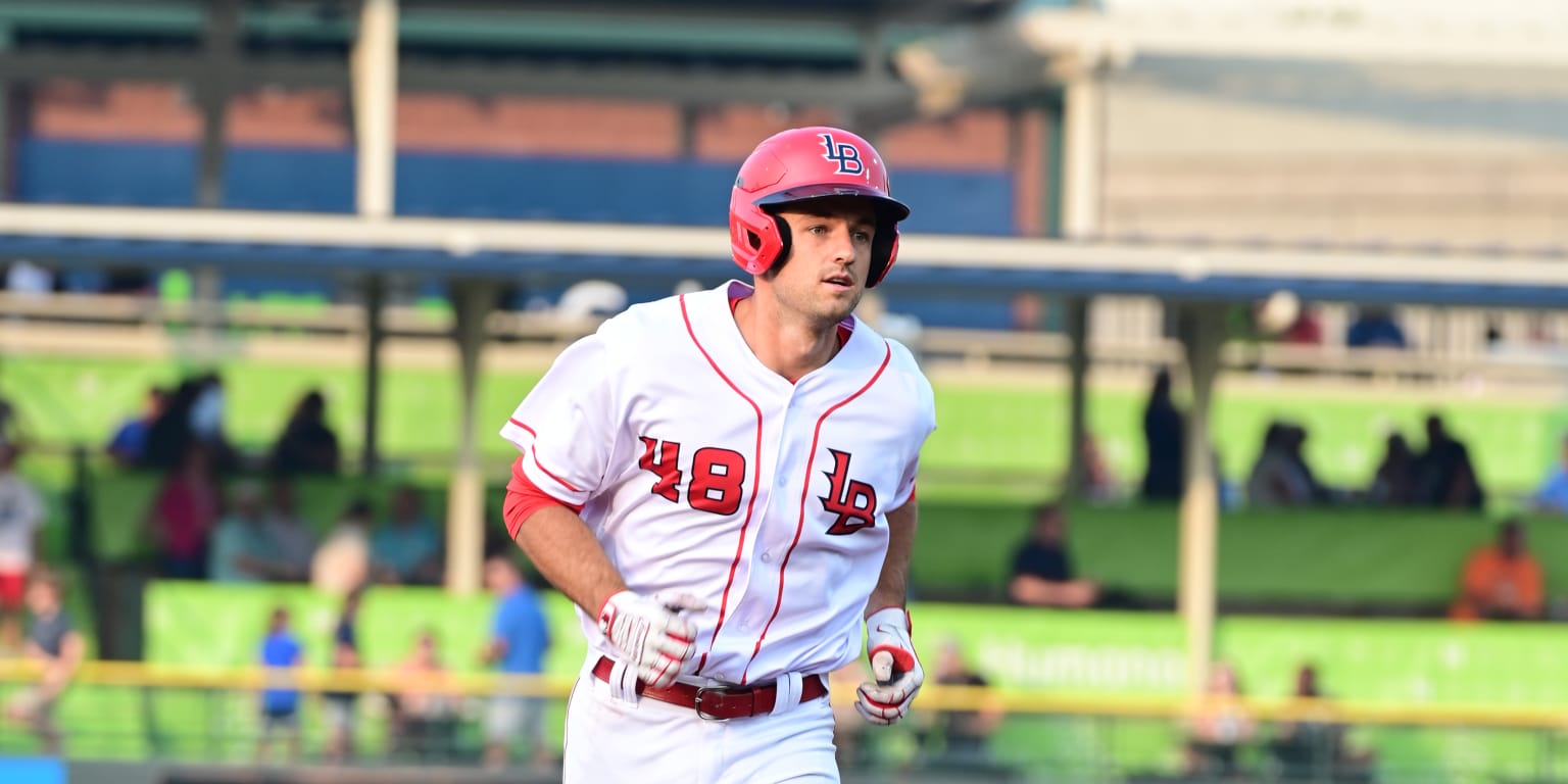 Louisville Bats on X: BREAKING NEWS: Joey Votto looks really good in a Bats  uniform.  / X