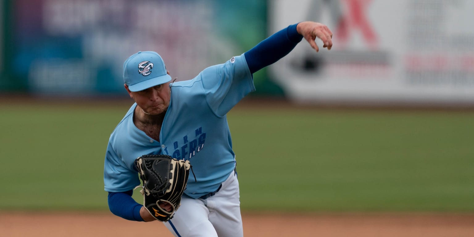 Storm Chasers fall to Louisville in Extra Innings, Split Series | MiLB.com