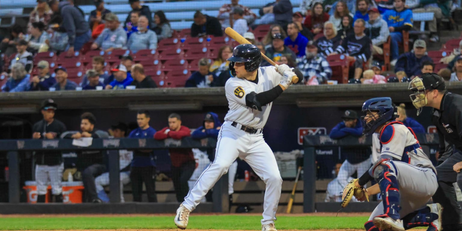 Woodruff Helps Lead the Timber Rattlers to a Win Over Cedar Rapids