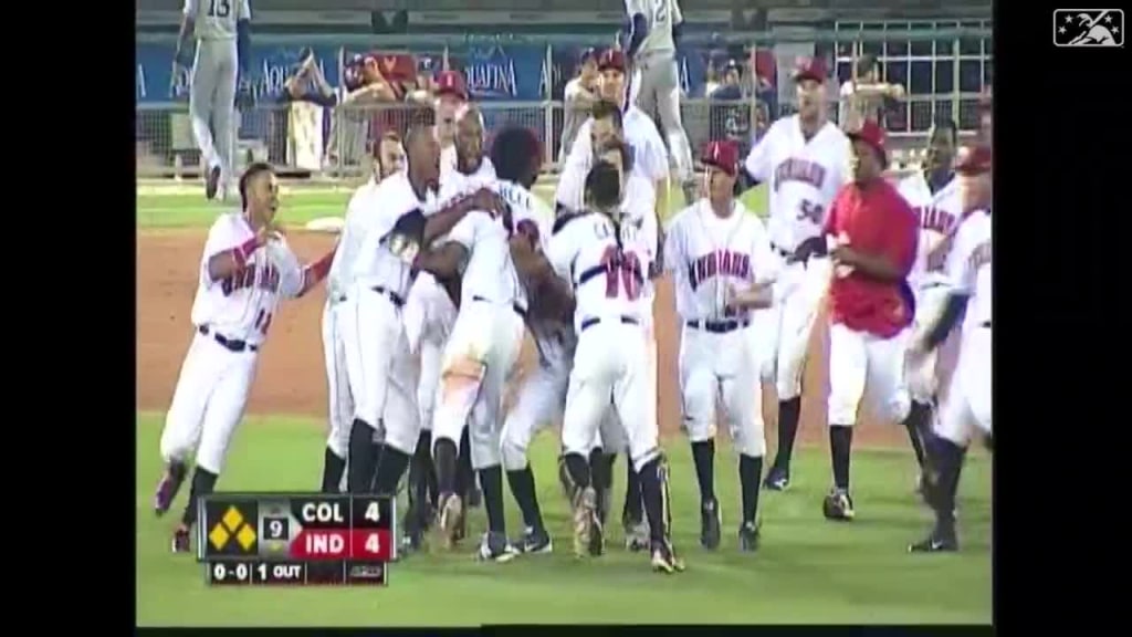 Red Sox clinch American League pennant on this day in 2004