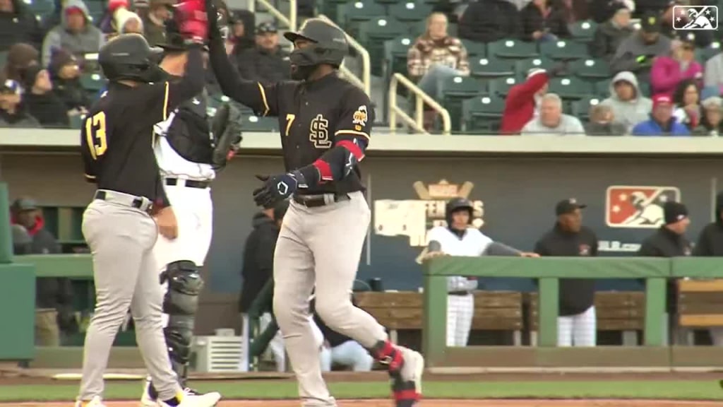 Jo Adell's two-run homer (2), 09/21/2023