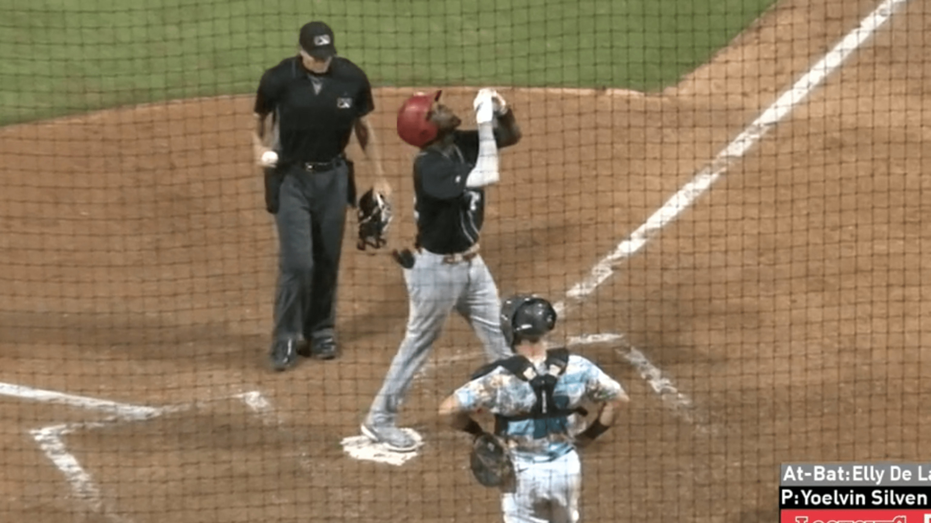 Cincinnati Reds rookie Elly De La Cruz homers after umpires had