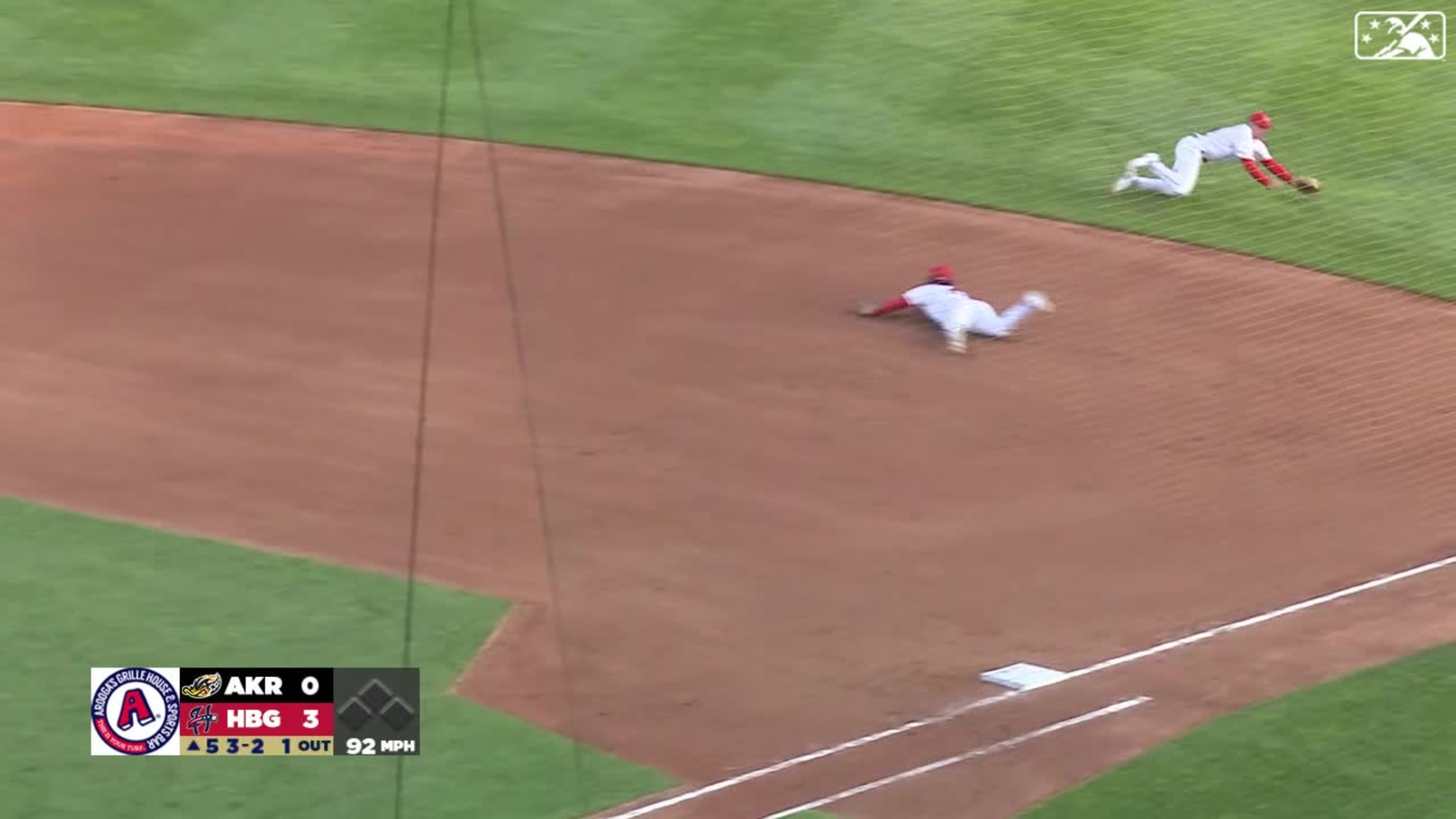 Jonny Deluca's great diving grab, 10/01/2023