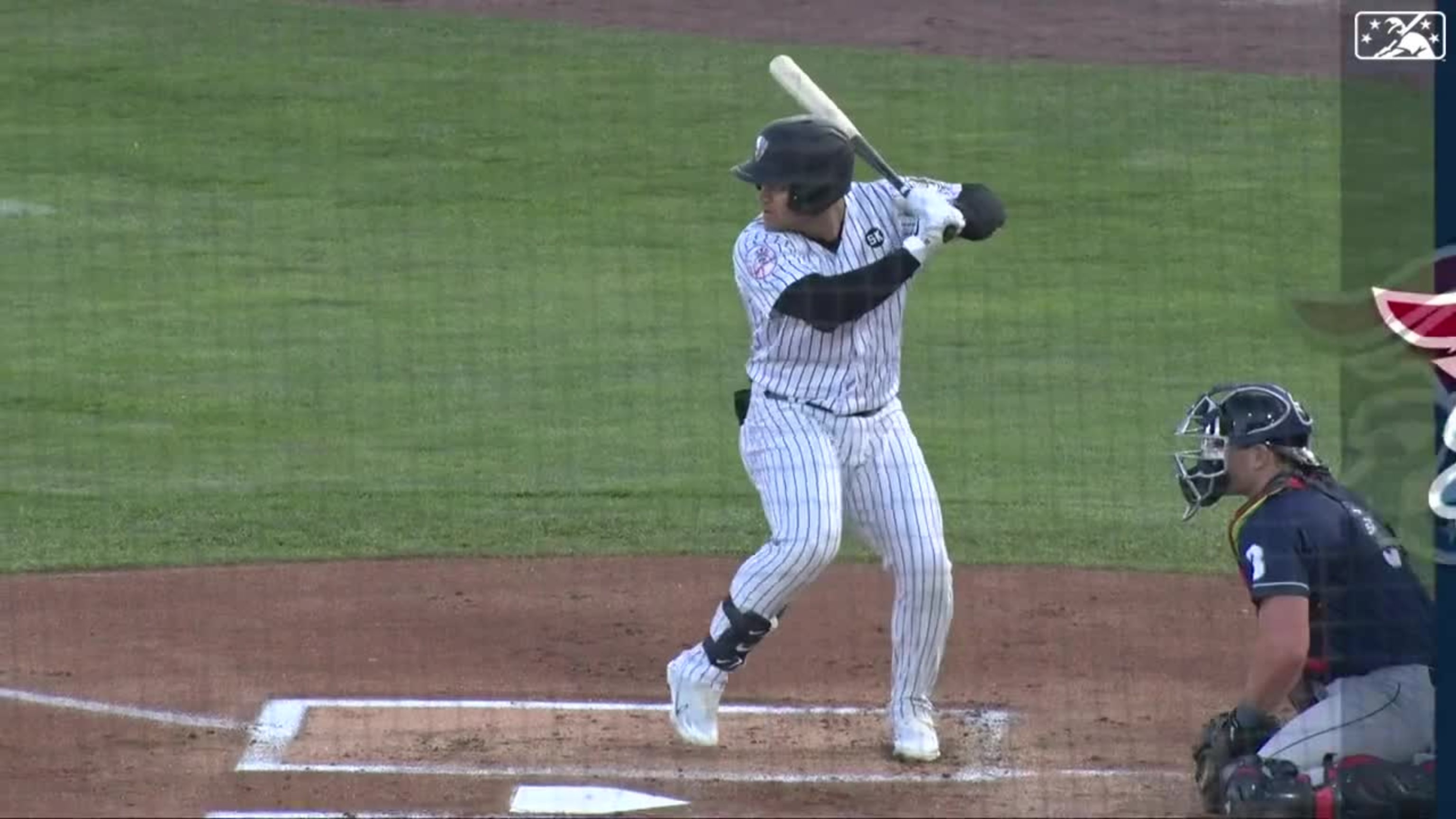 New York Yankees Prospect Jasson Dominguez Crushes Home Run in