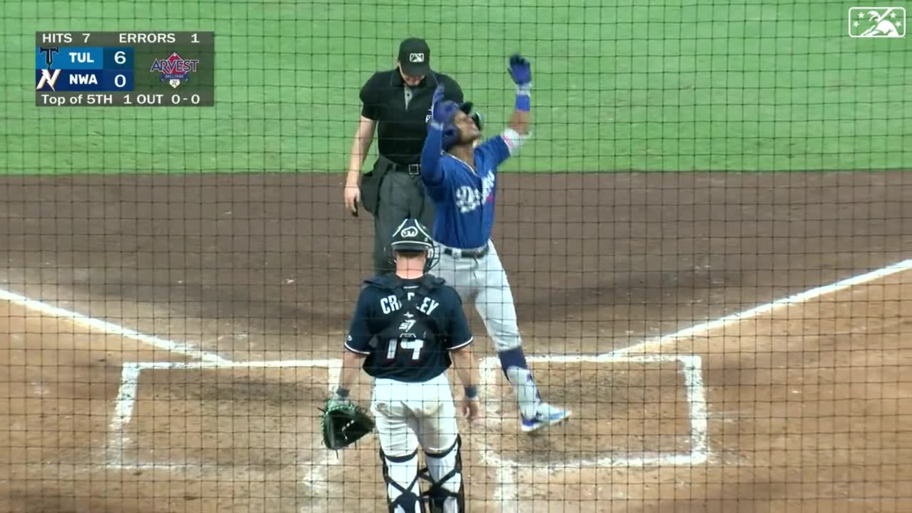 Miguel Vargas' solo home run (7), 06/21/2023