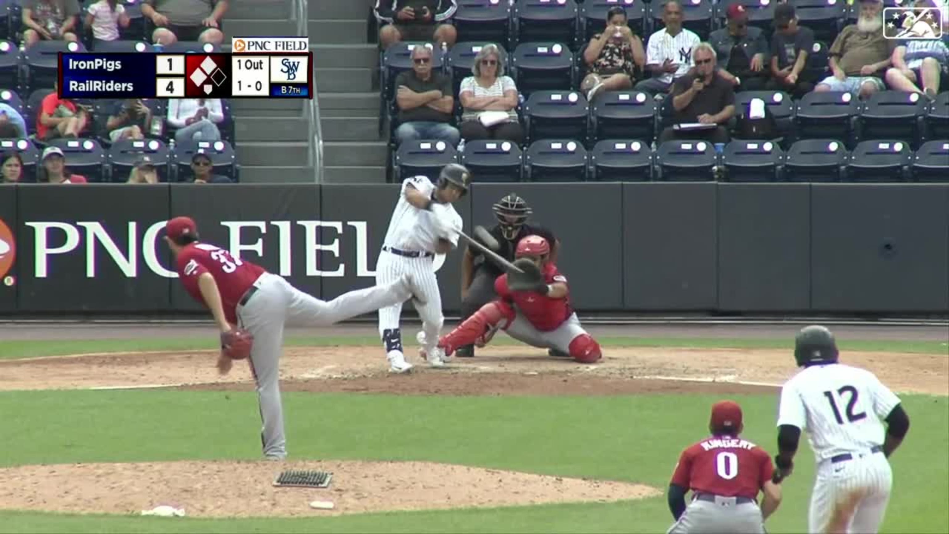 New York Yankees Prospect Jasson Dominguez Crushes Home Run in