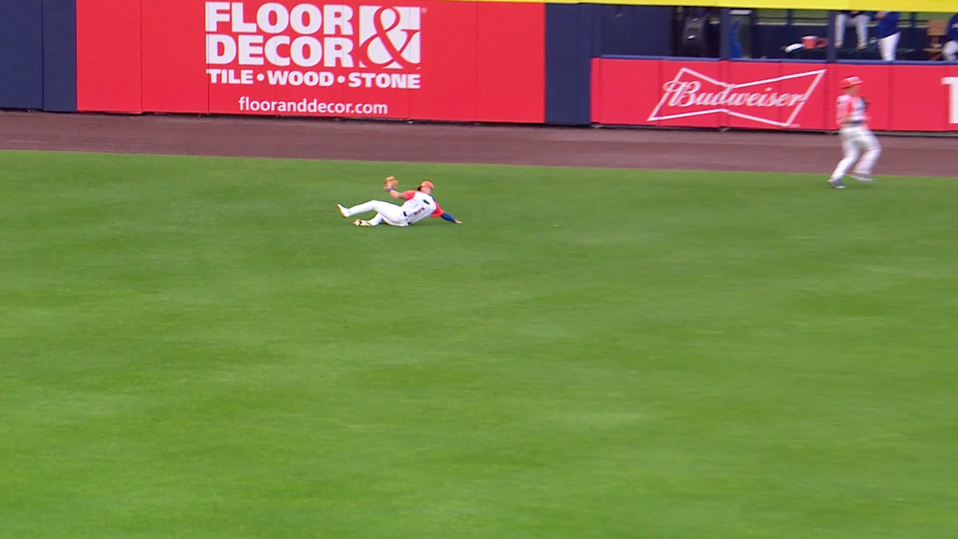 Nathan Lukes' diving catch, 07/29/2023