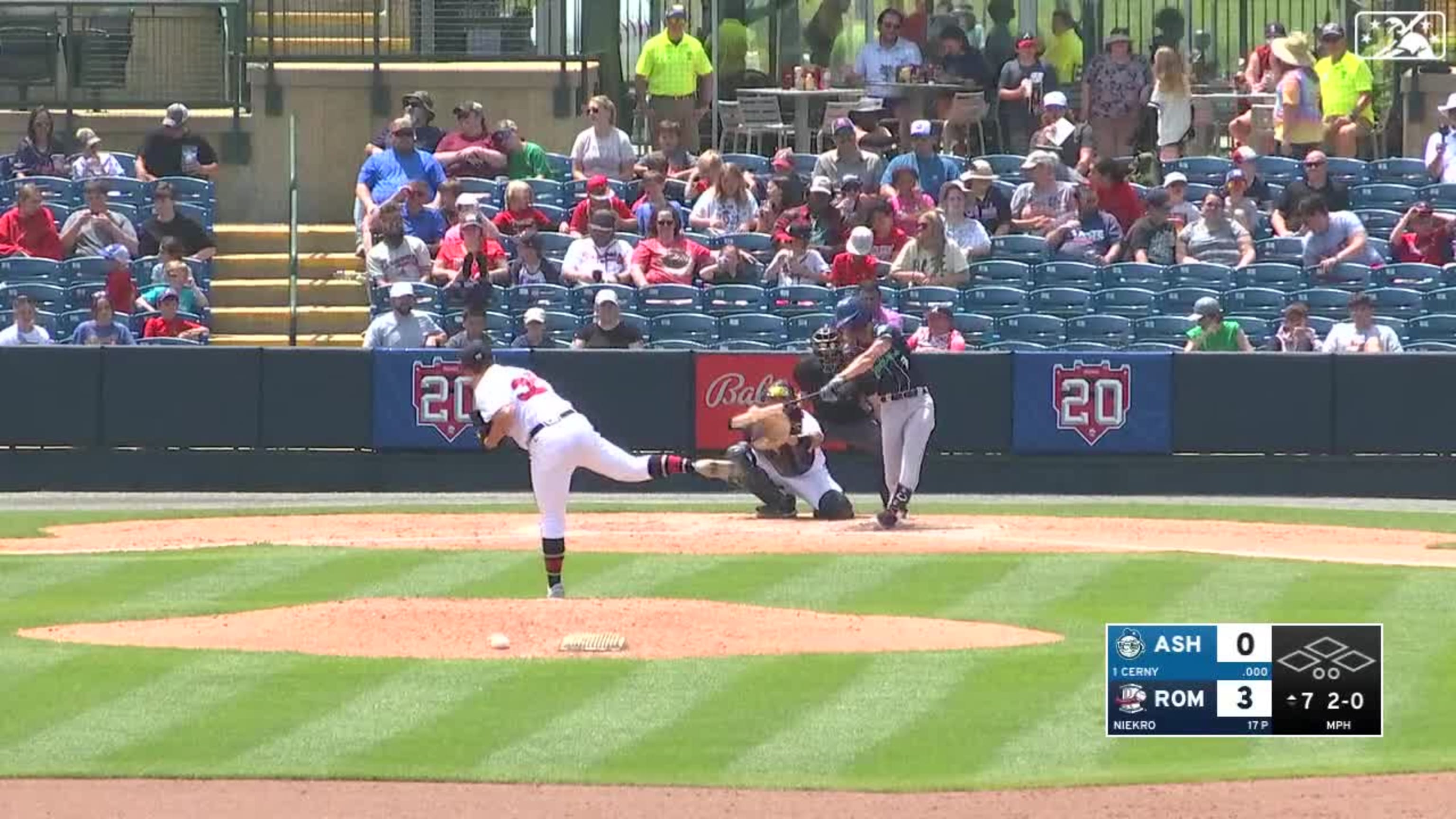 Chas McCormick CRUSHES A SOLO HOME RUN!