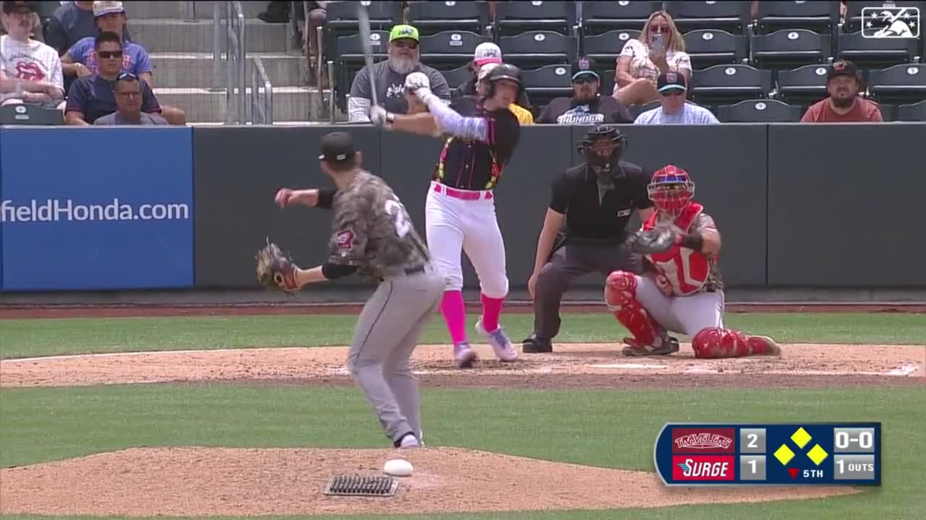 Brooks Lee hits a 2-RBI single, 05/21/2023