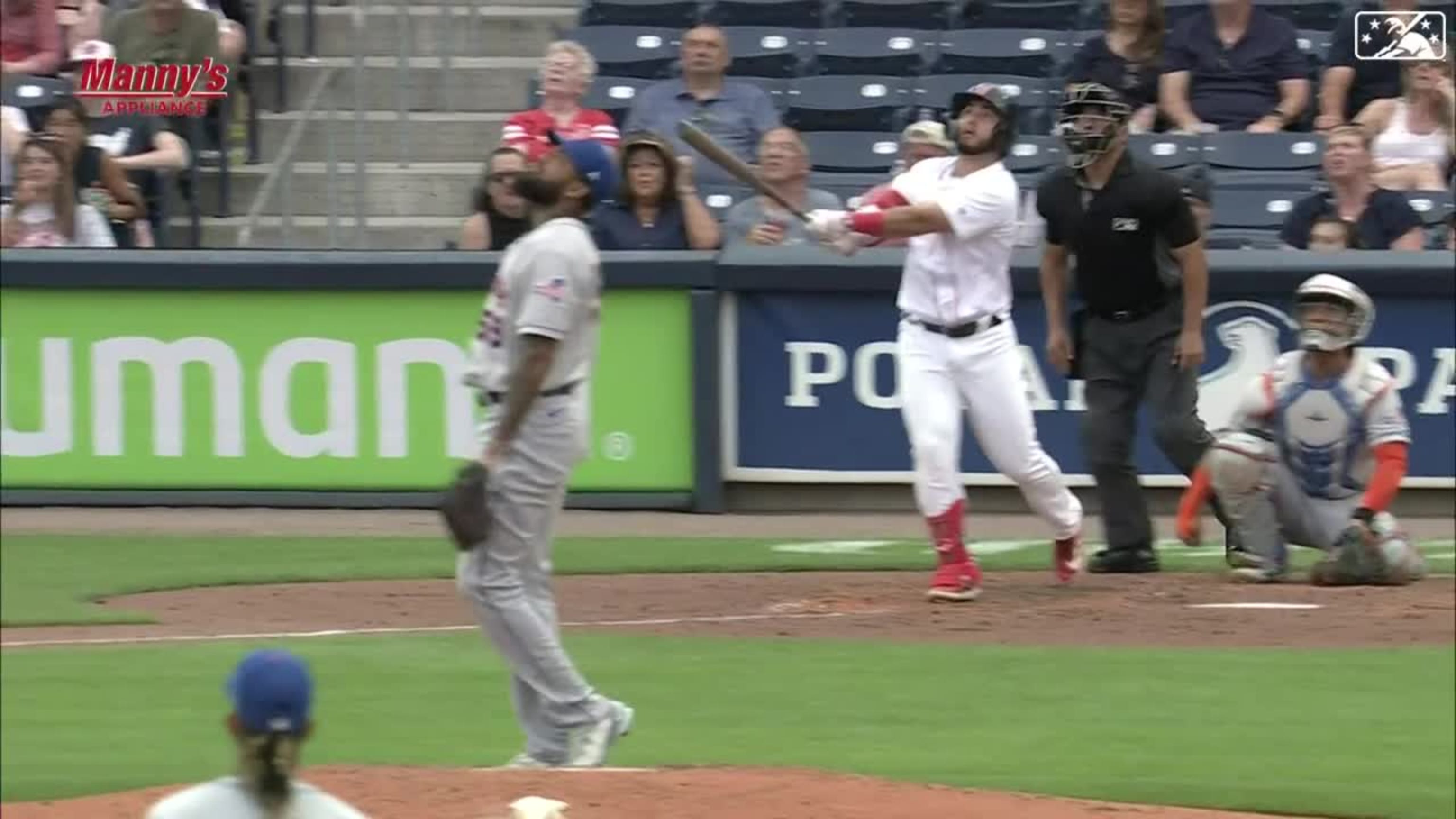 Wilyer Abreu hits first Major League home run vs. Astros