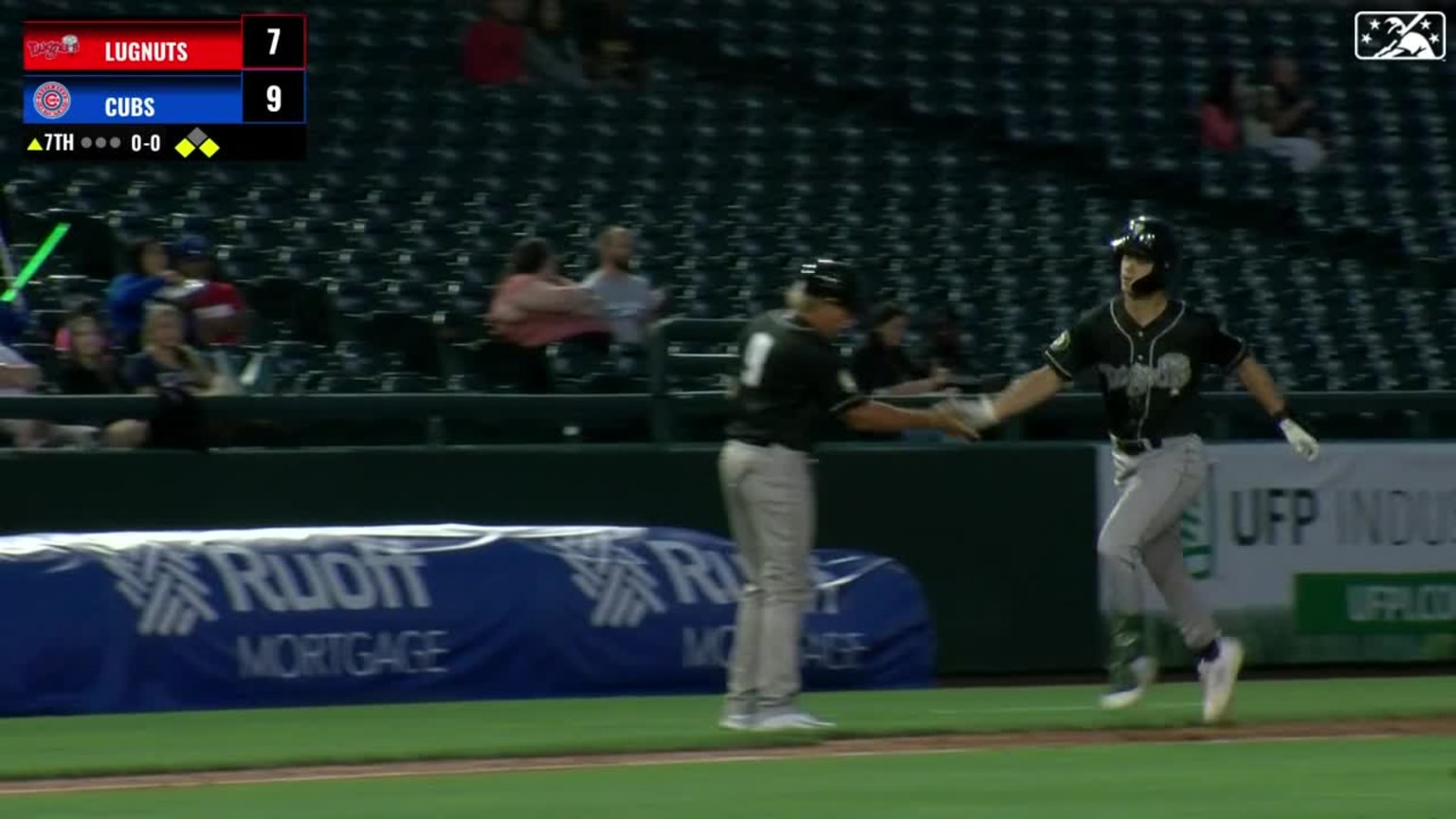 Max Muncy's three-run home run | 06/07/2023 | Lugnuts
