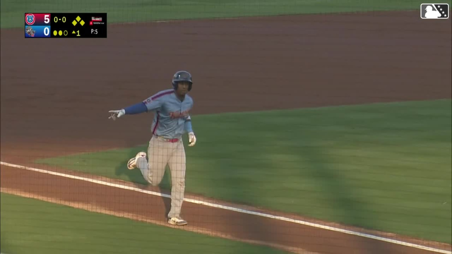 Pablo Aliendo's grand slam | 08/14/2025 | Smokies