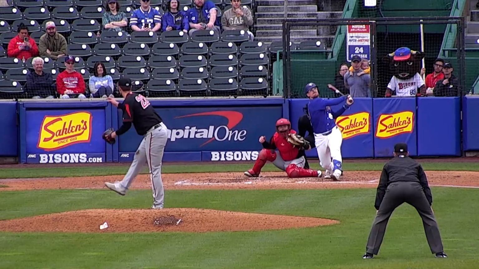 danny-jansen-double-04-11-2024-bisons