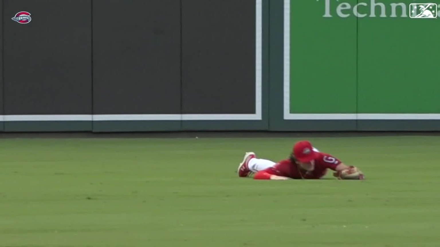 Anthony's sliding catch in center | 08/06/2023 | Drive