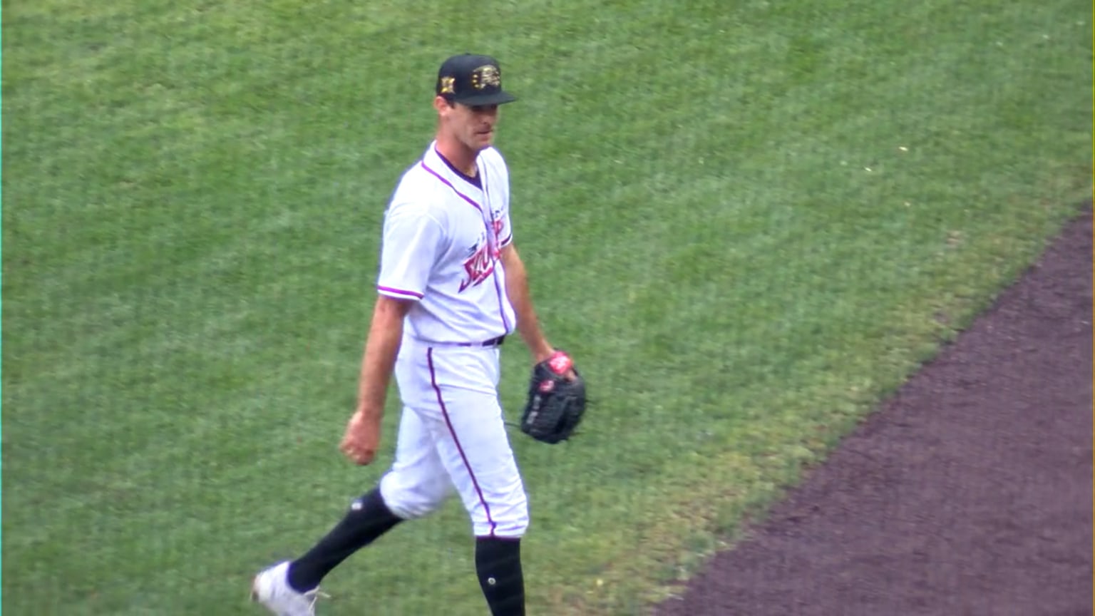 Carson Ragsdale strikes out the side | 05/19/2024 | Flying Squirrels