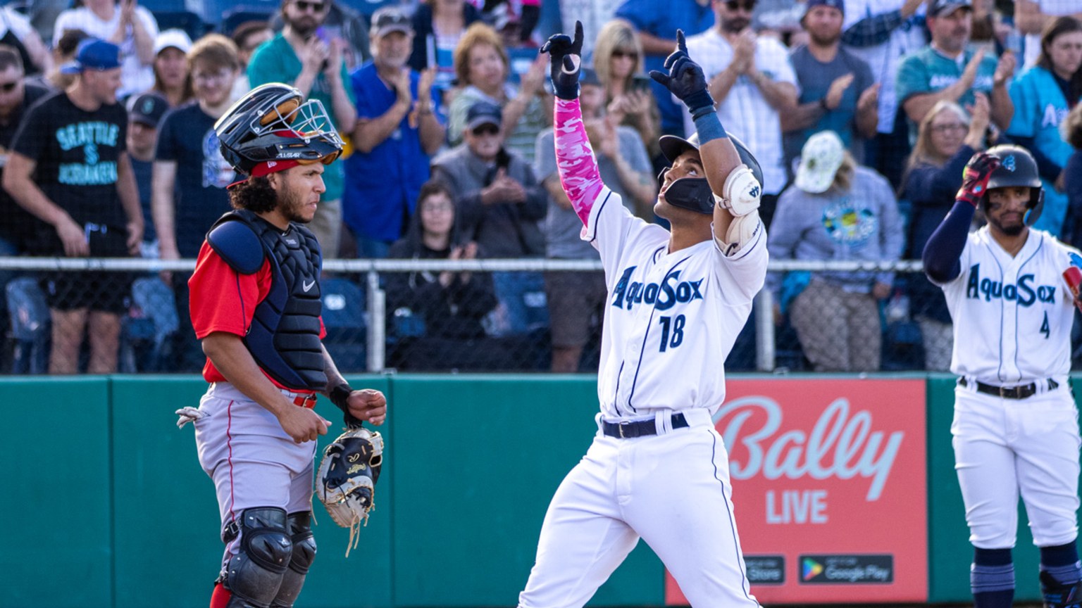 harry-ford-s-11th-home-run-08-05-2023-aquasox