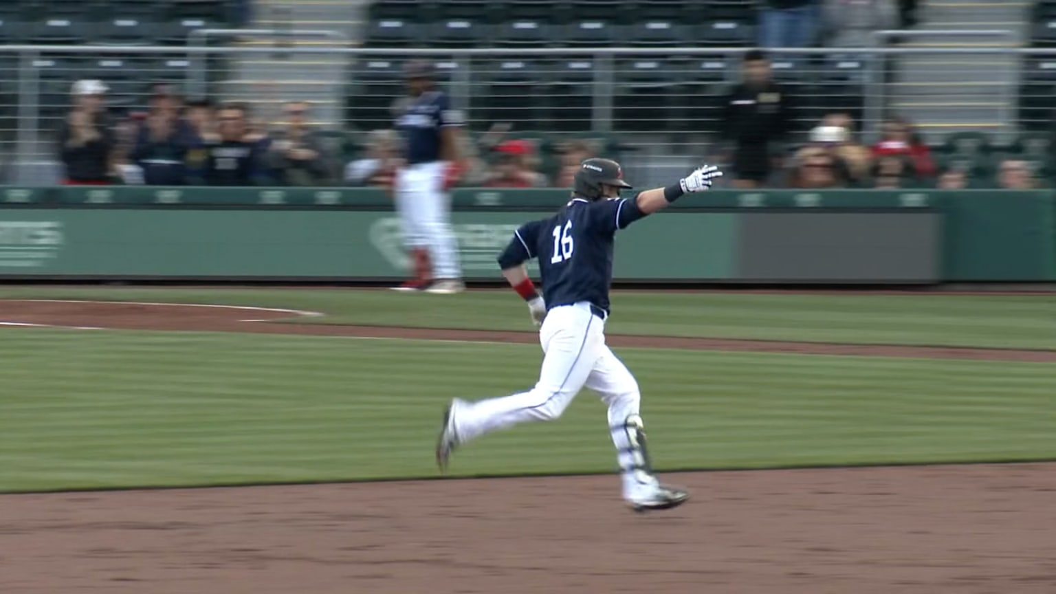 Patrick Wisdom's three-homer game