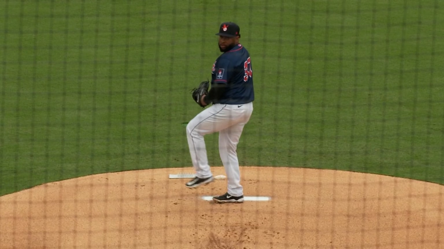 Johnny Cueto piles up six strikeouts in six scoreless | 05/31/2024