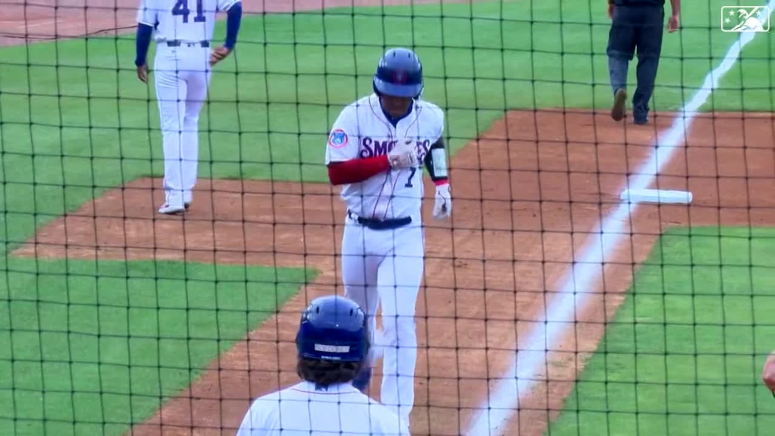 Pablo Aliendo's solo home run | 06/22/2023 | Smokies
