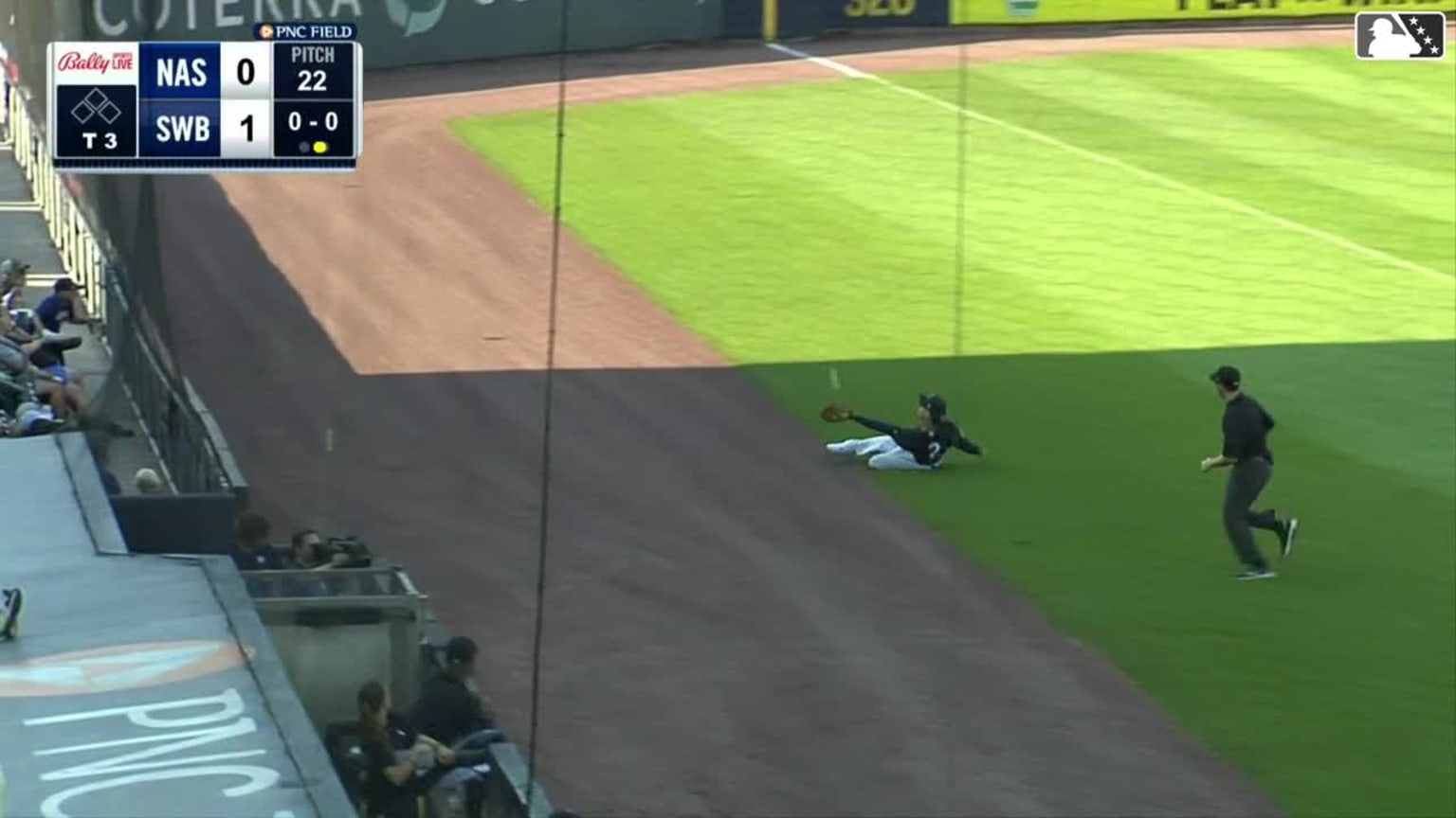 Andrew Velazquez's incredible sliding catch | 08/01/2025 | RailRiders
