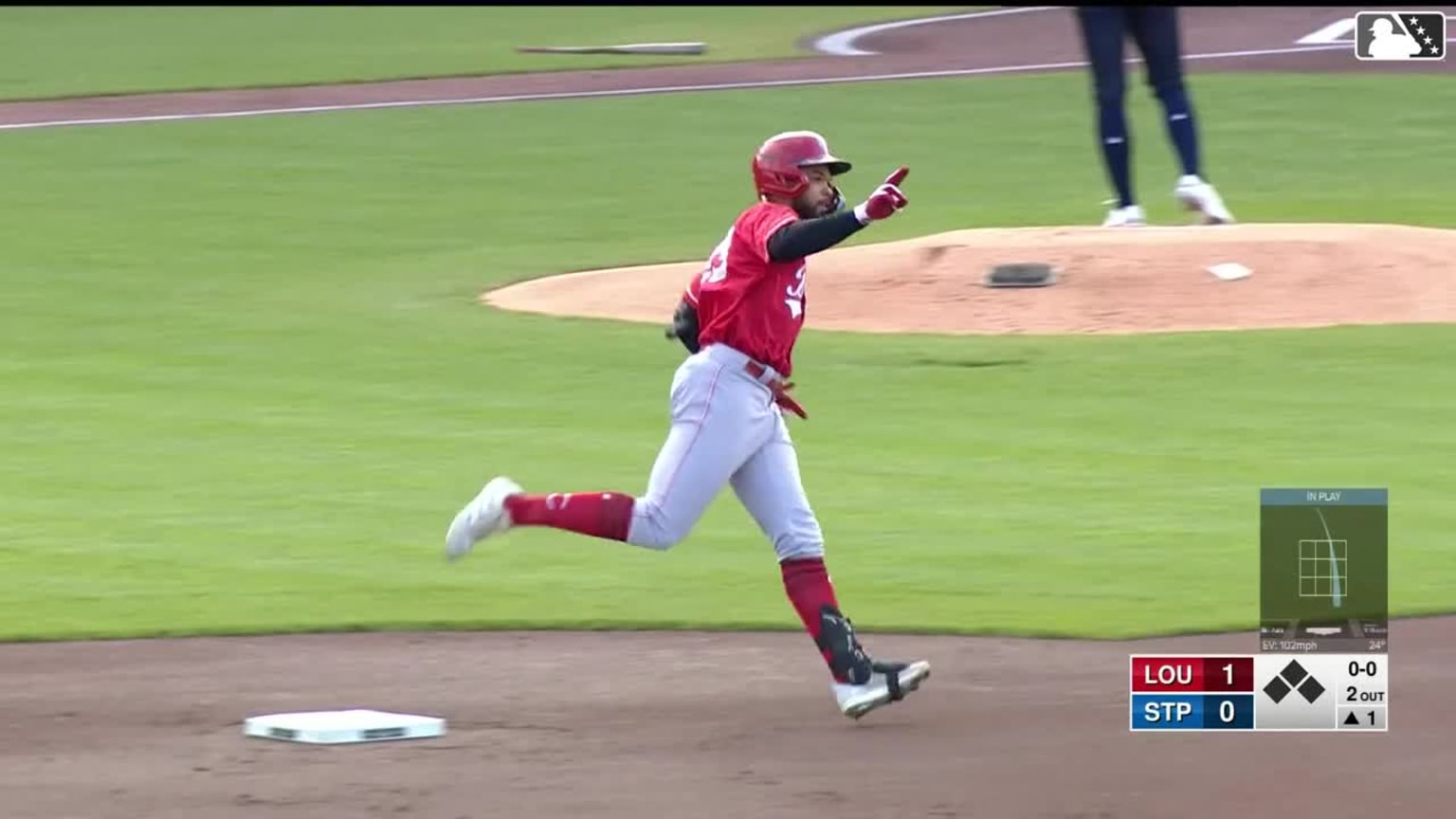 Rece Hinds' solo home run 05/02/2024 Bats