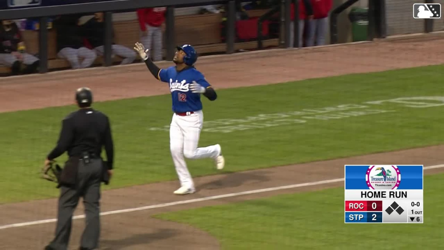 Yunior Severino slugs a solo homer 04/26/2024