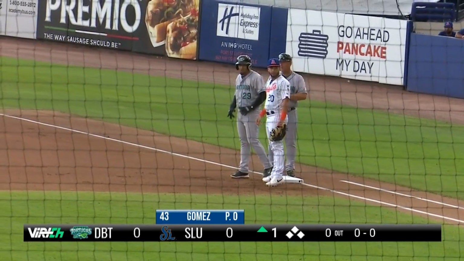 Ricardo Cabrera puts together a fourhit game 06/08/2024 Tortugas