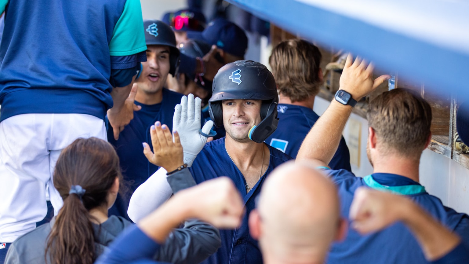 Defensive miscues, grand slam in seventh lift Everett AquaSox over