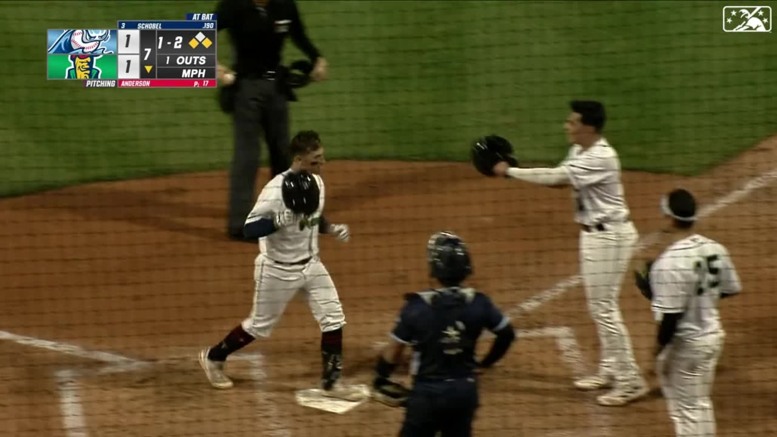 Tanner Schobel's goahead homer 04/28/2023 Arizona Complex League