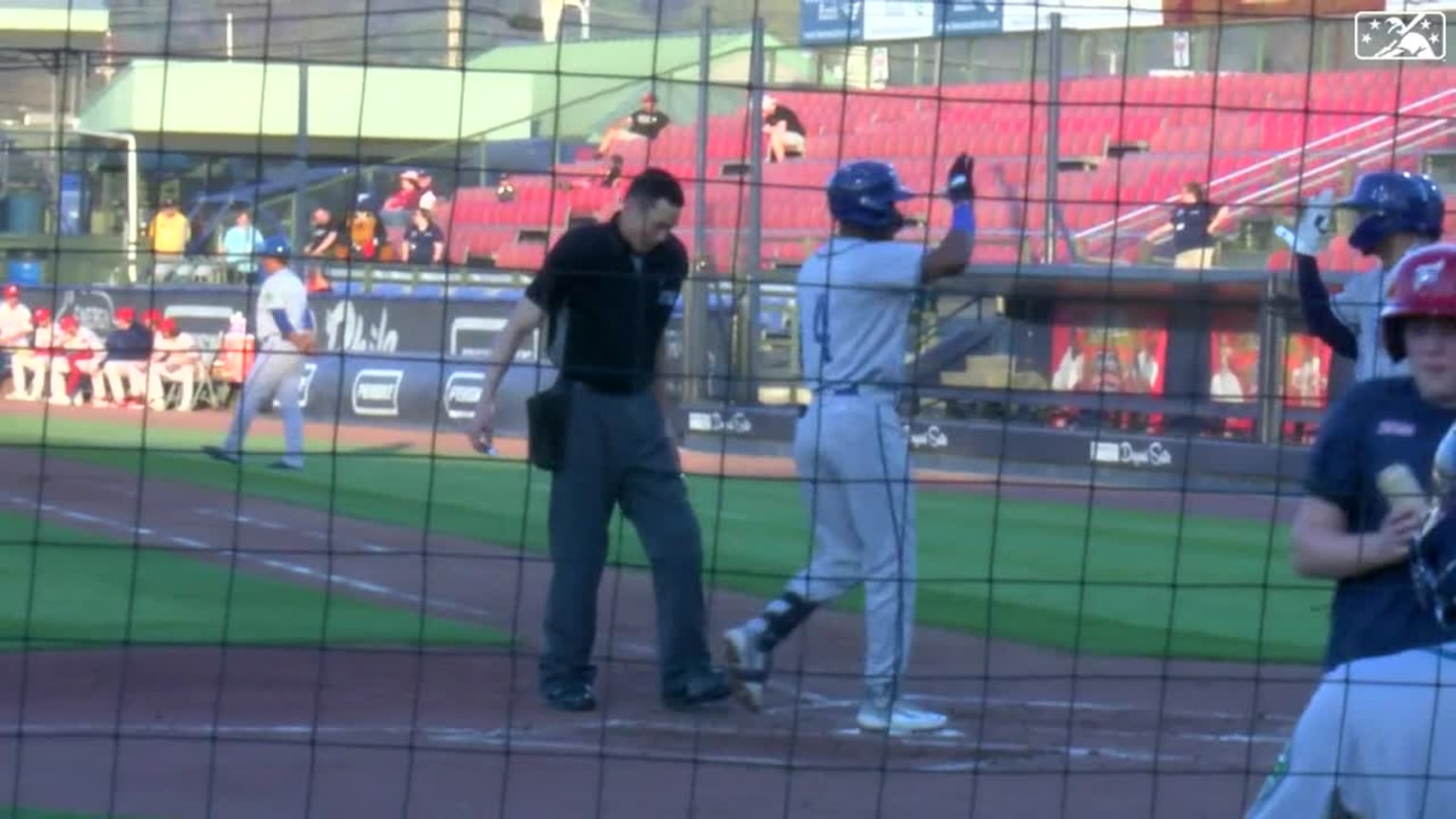 Juan Carreras' three-run home run | 04/12/2023 | Yard Goats