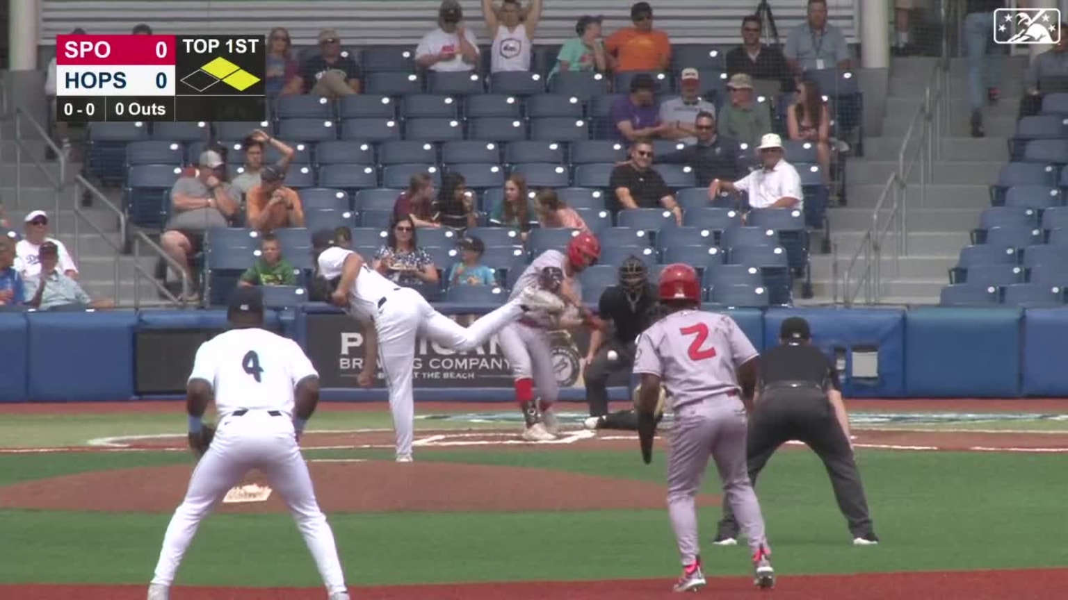 Sterlin Thompson's RBI single 06/08/2023 Indians