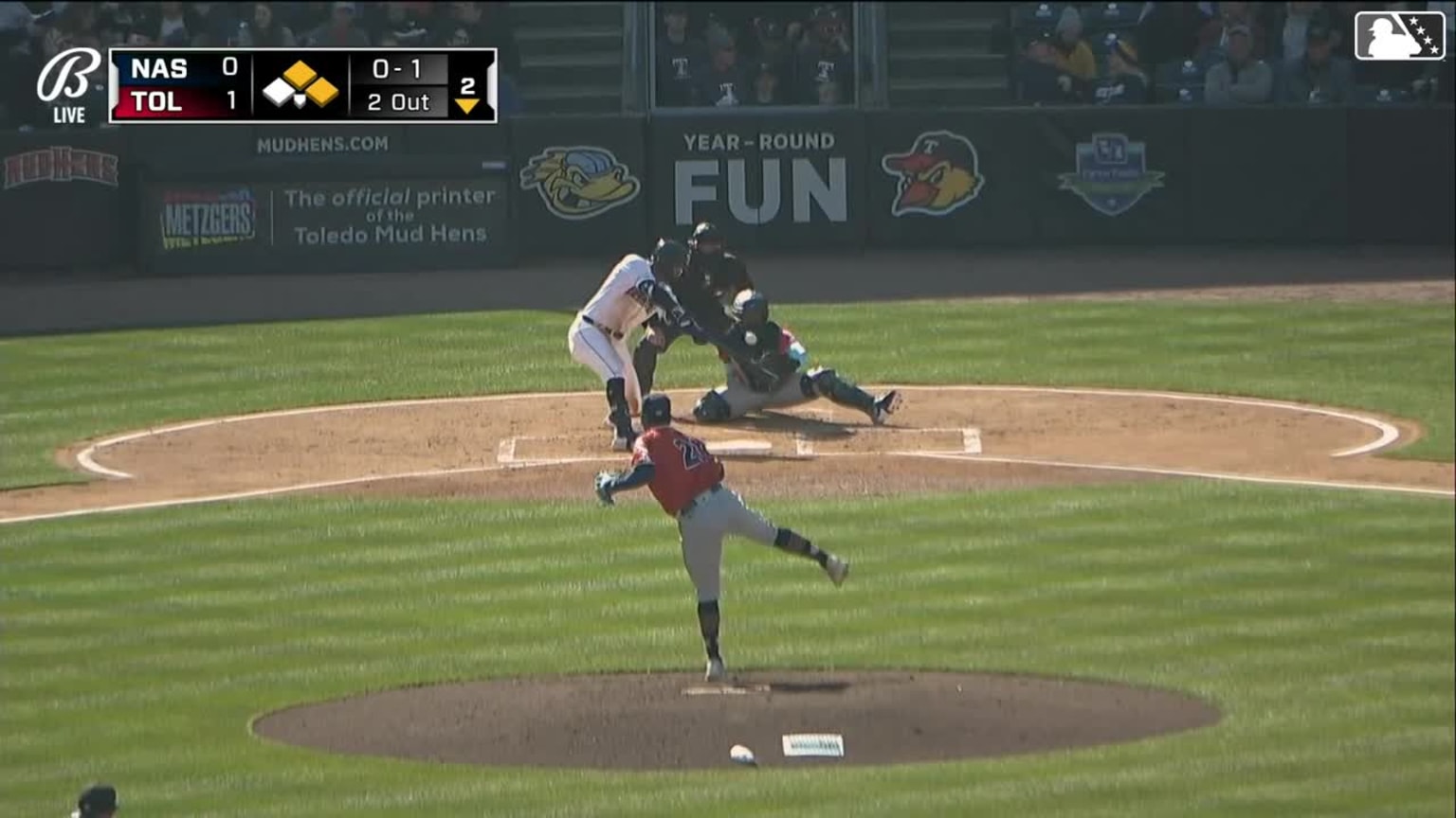 Wenceel Pérez's tworun triple 03/29/2024 Mud Hens