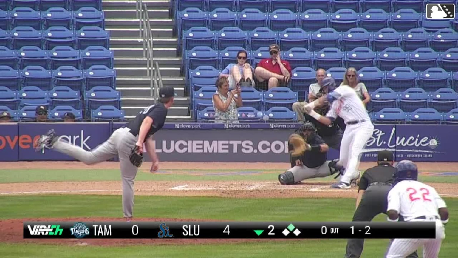 Colin Houck hits a RBI triple 04/21/2024 Mets