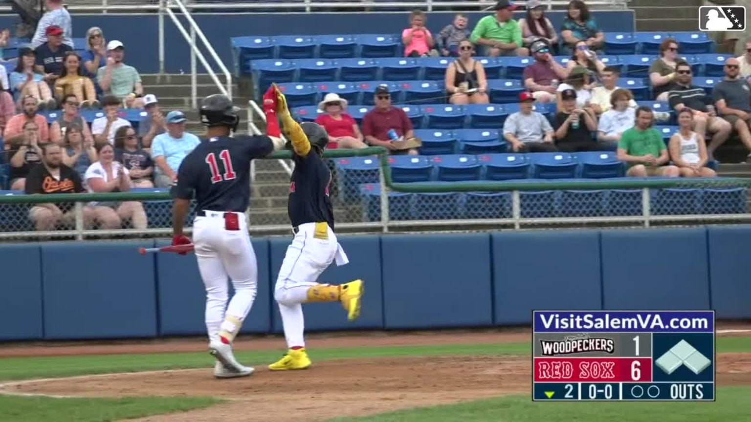 Miguel Bleis extends his hitting streak 05/25/2024 Red Sox
