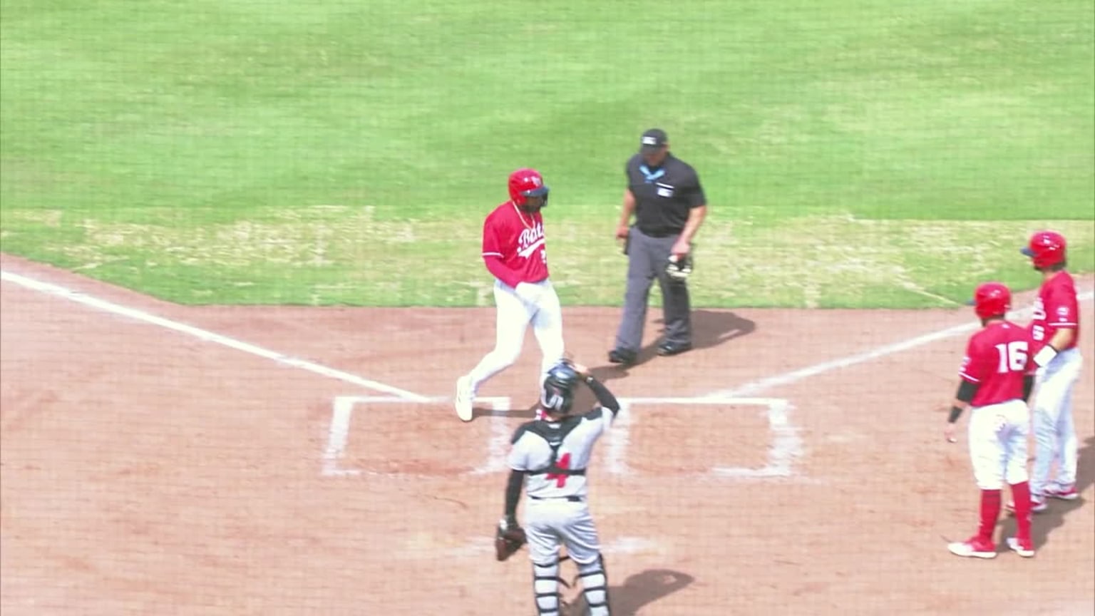 Rece Hinds' threerun home run 03/30/2024 Bats