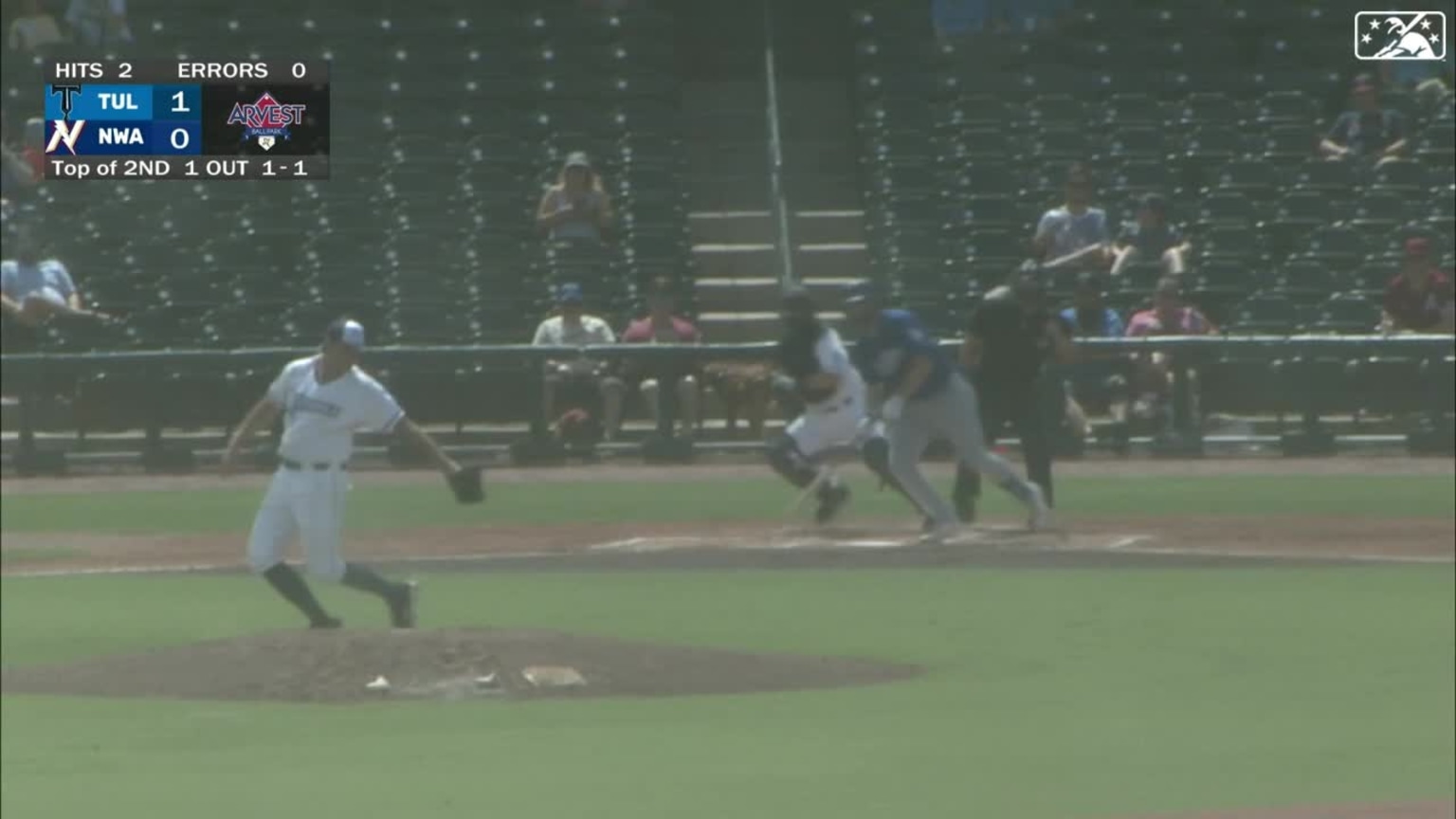 Chandler Champlain's nice grab 08/28/2023 Naturals