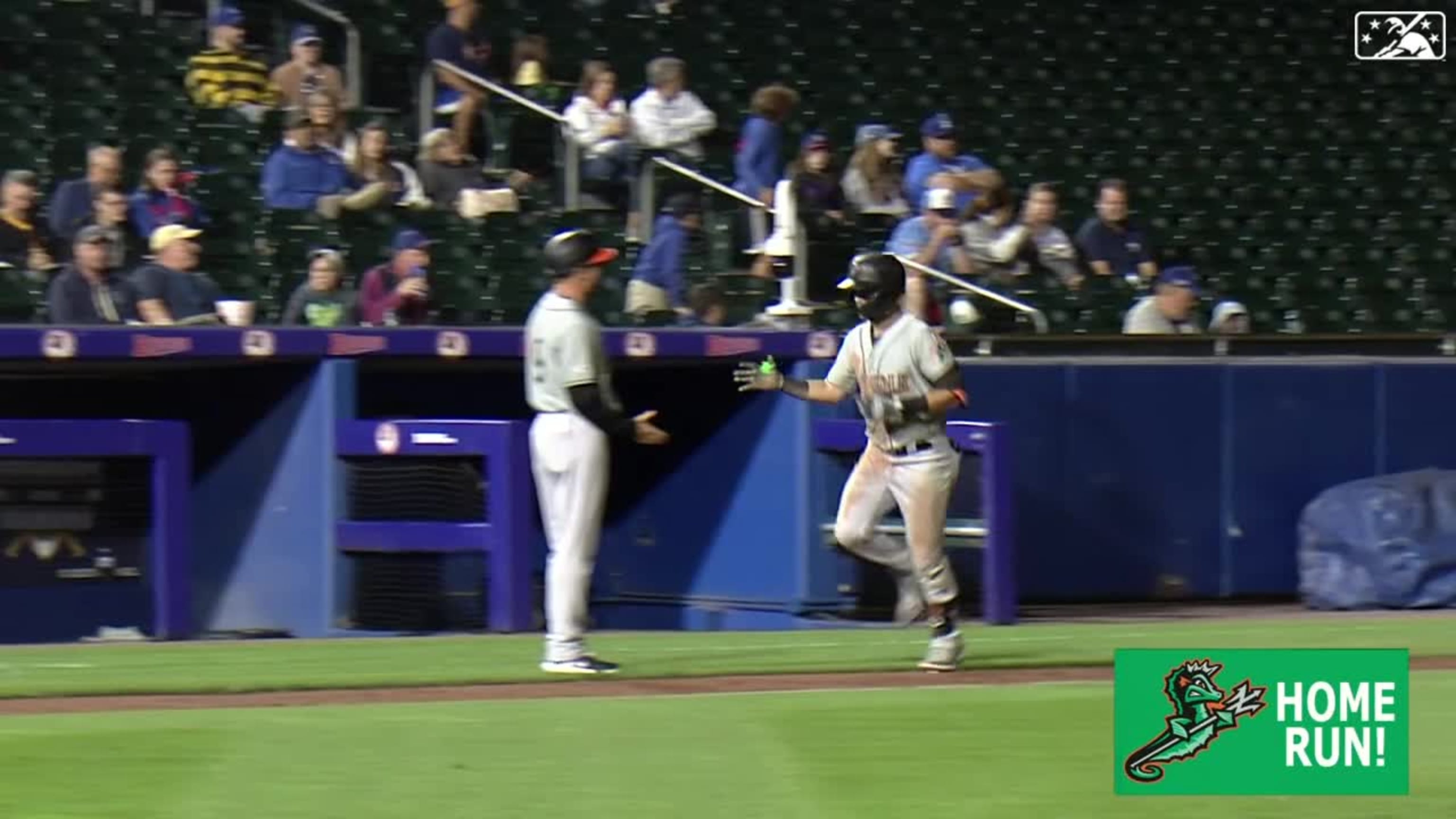 Colton Cowser's solo homer, 03/17/2023