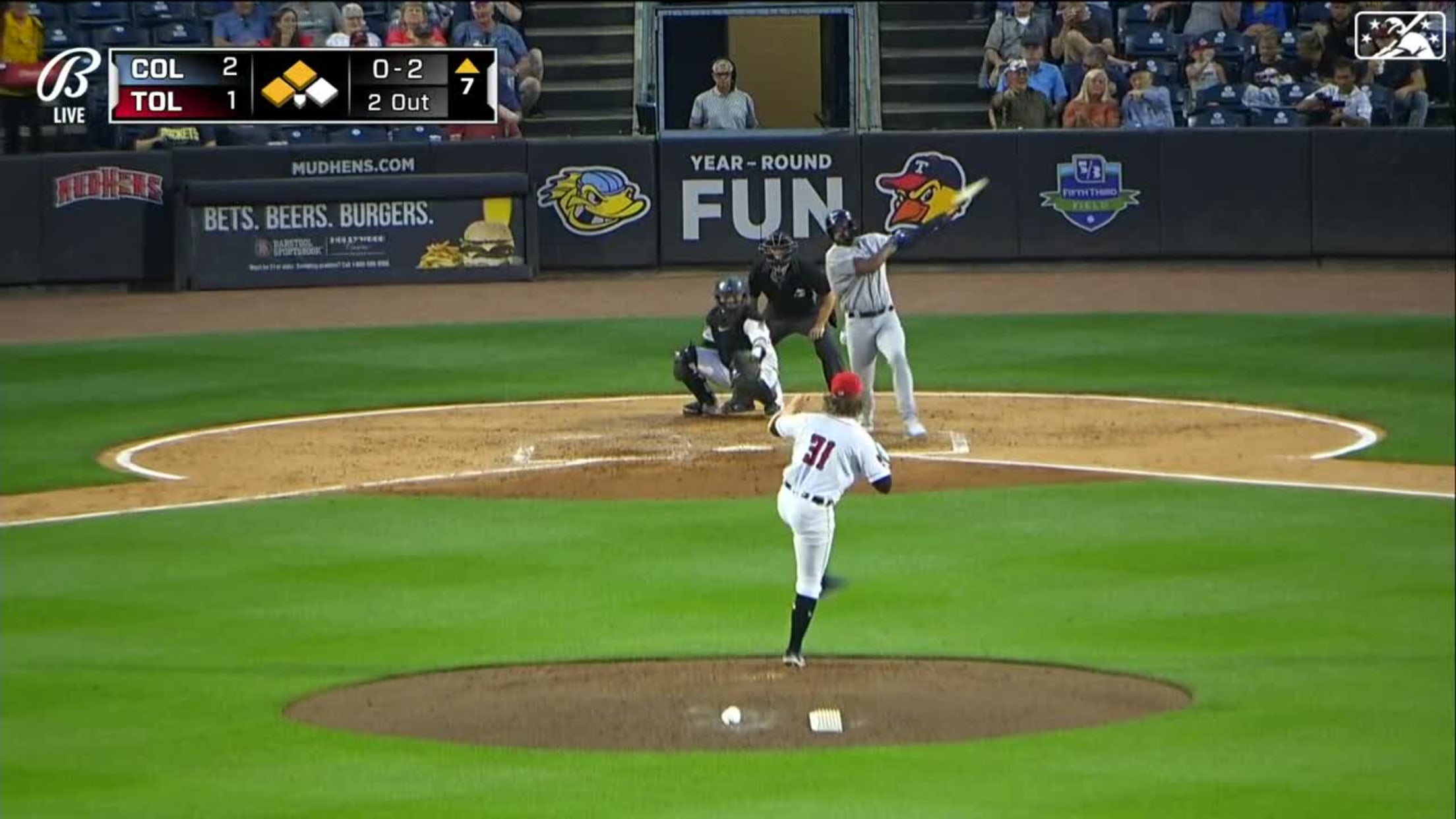 Oscar Gonzalez hits for the cycle, 06/25/2023