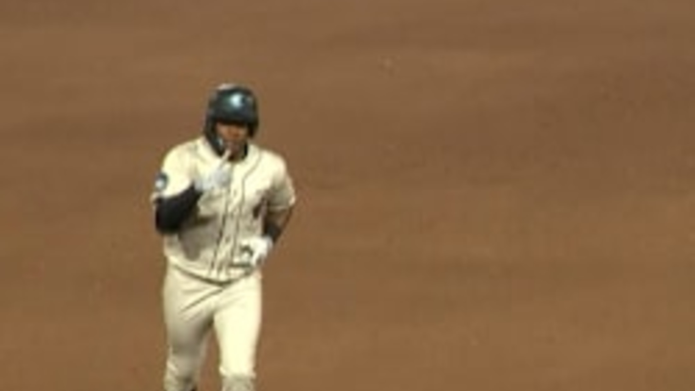 Colas hits 7th Double-A dinger, 08/11/2022