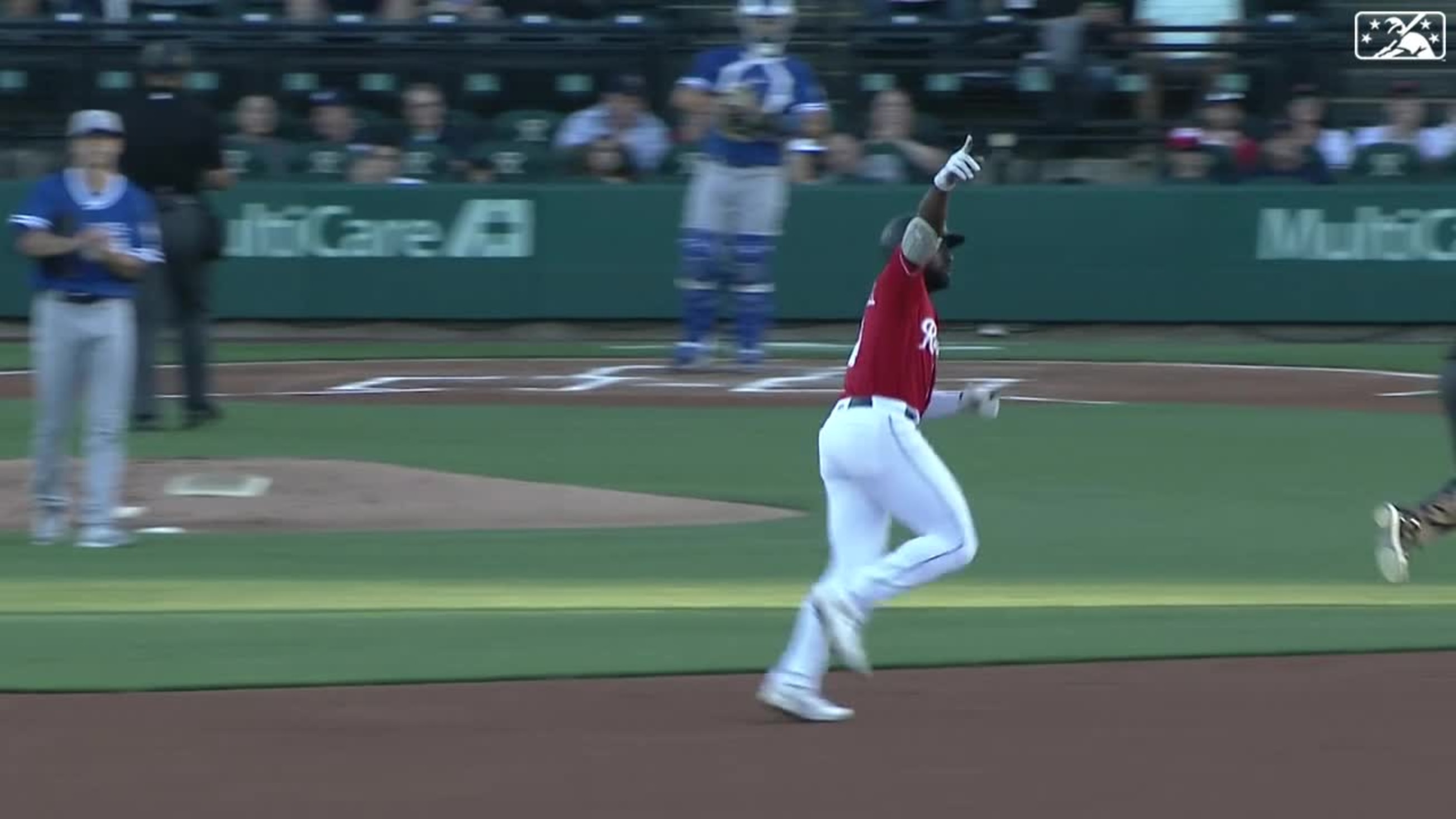 Zach DeLoach's homer, 09/01/2023