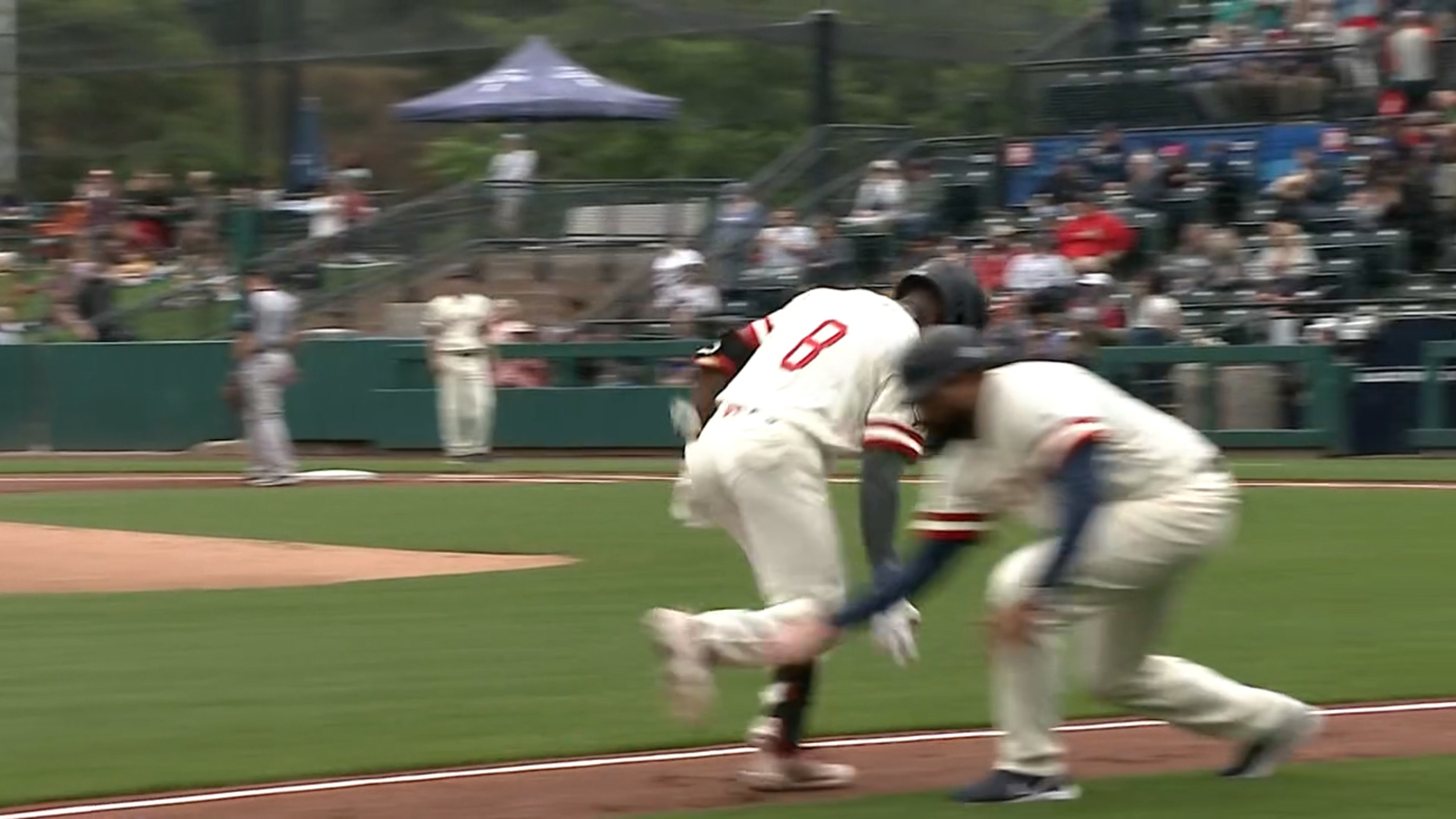 Didi Gregorius' solo home run, 08/23/2020