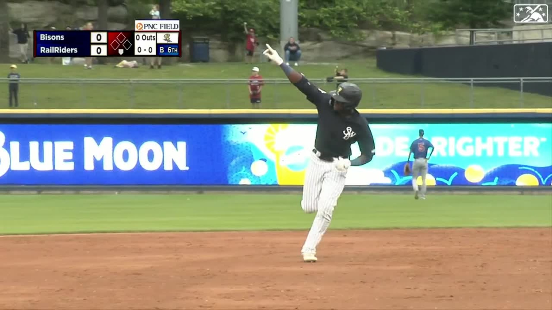 Estevan Florial's two-run homer, 05/28/2023