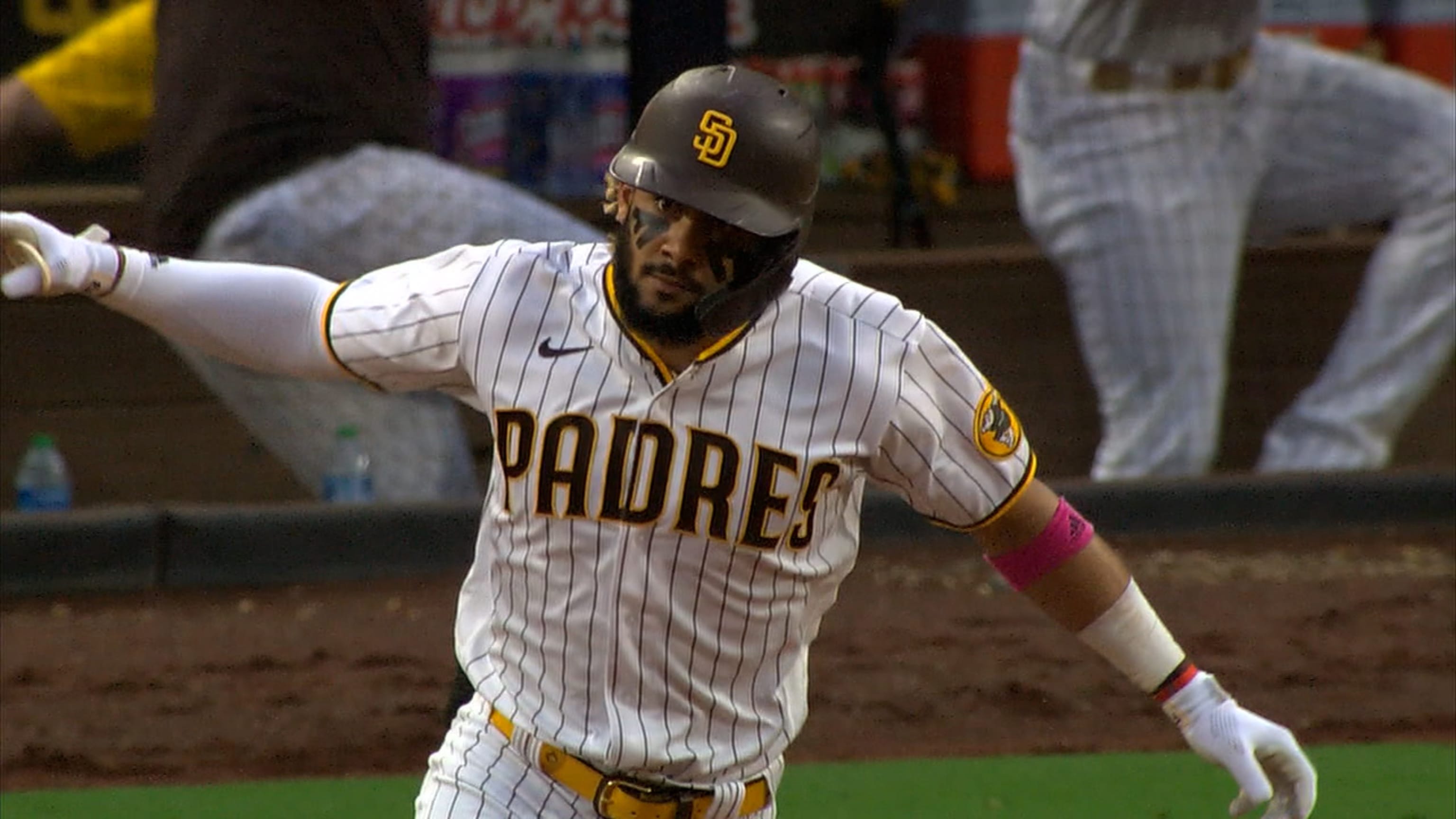 Tatis Jr. se vuela la cerca