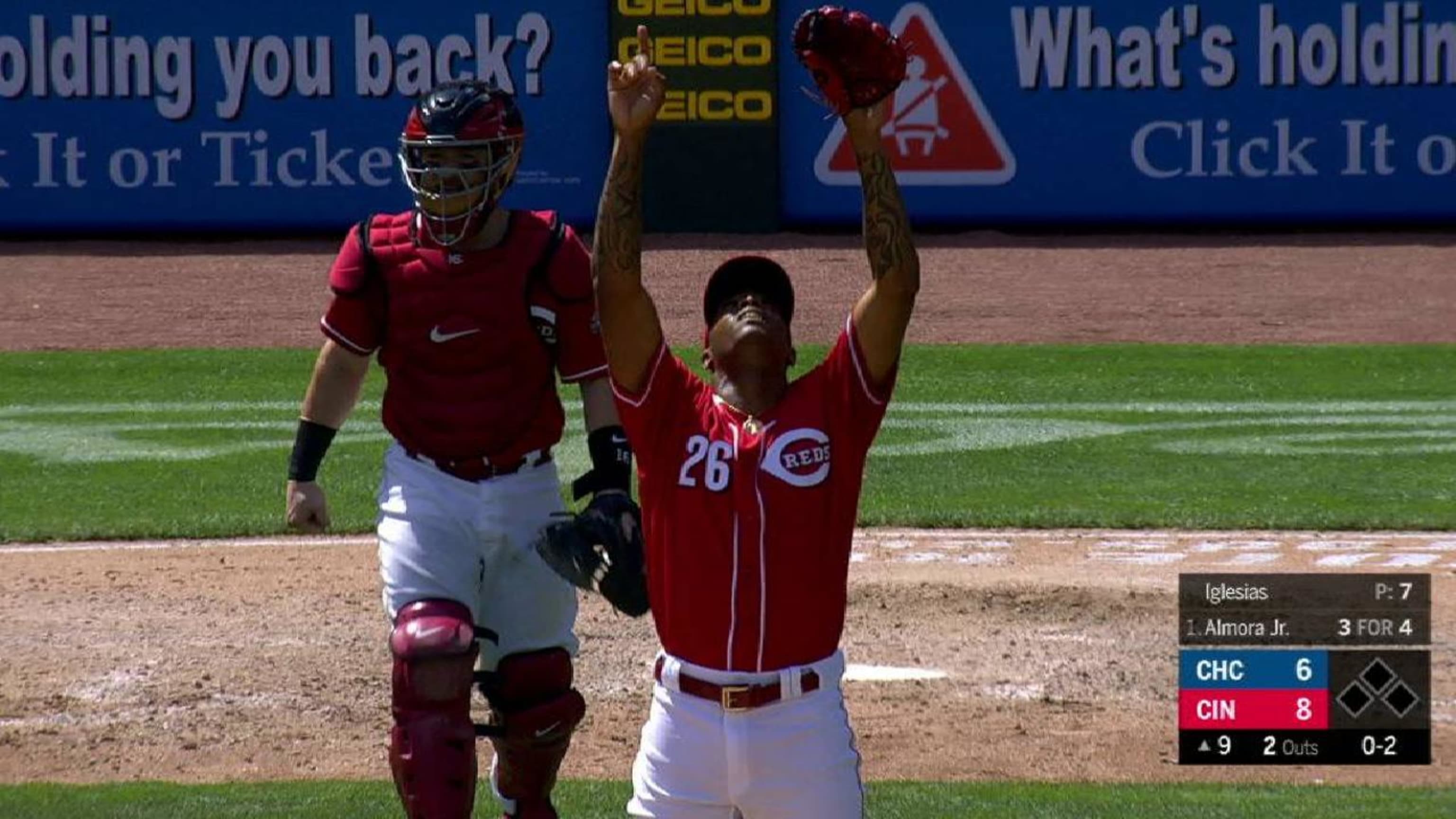 Almora's bases-loaded walk-off single lifts Reds over Braves - The