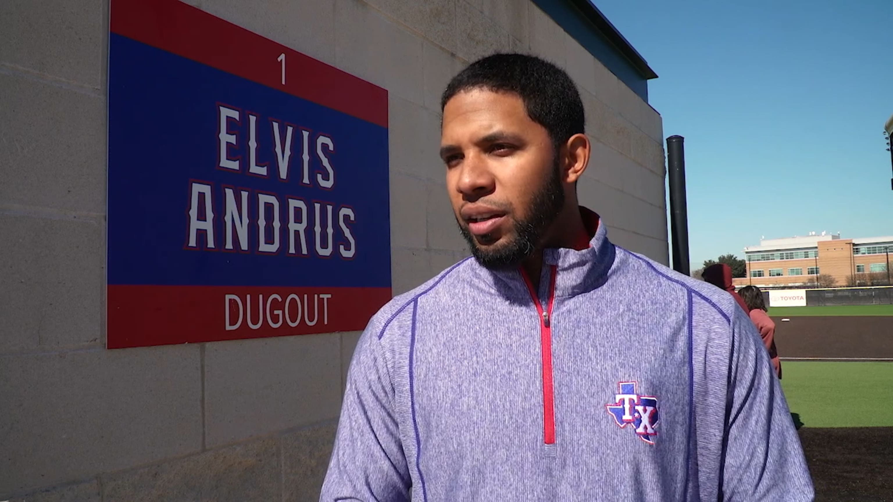 Elvis Andrus donates gear to Dallas high school teams