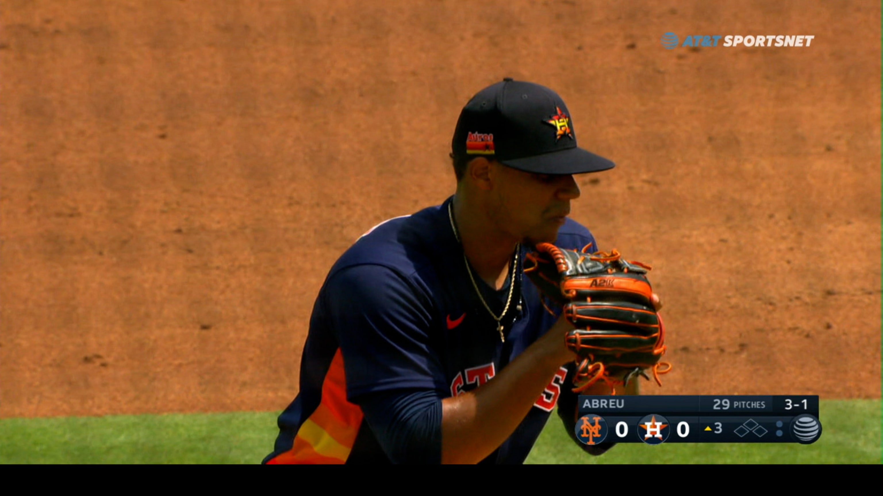 Astros' reliever Andre Scrubb making strong pitch for bullpen spot