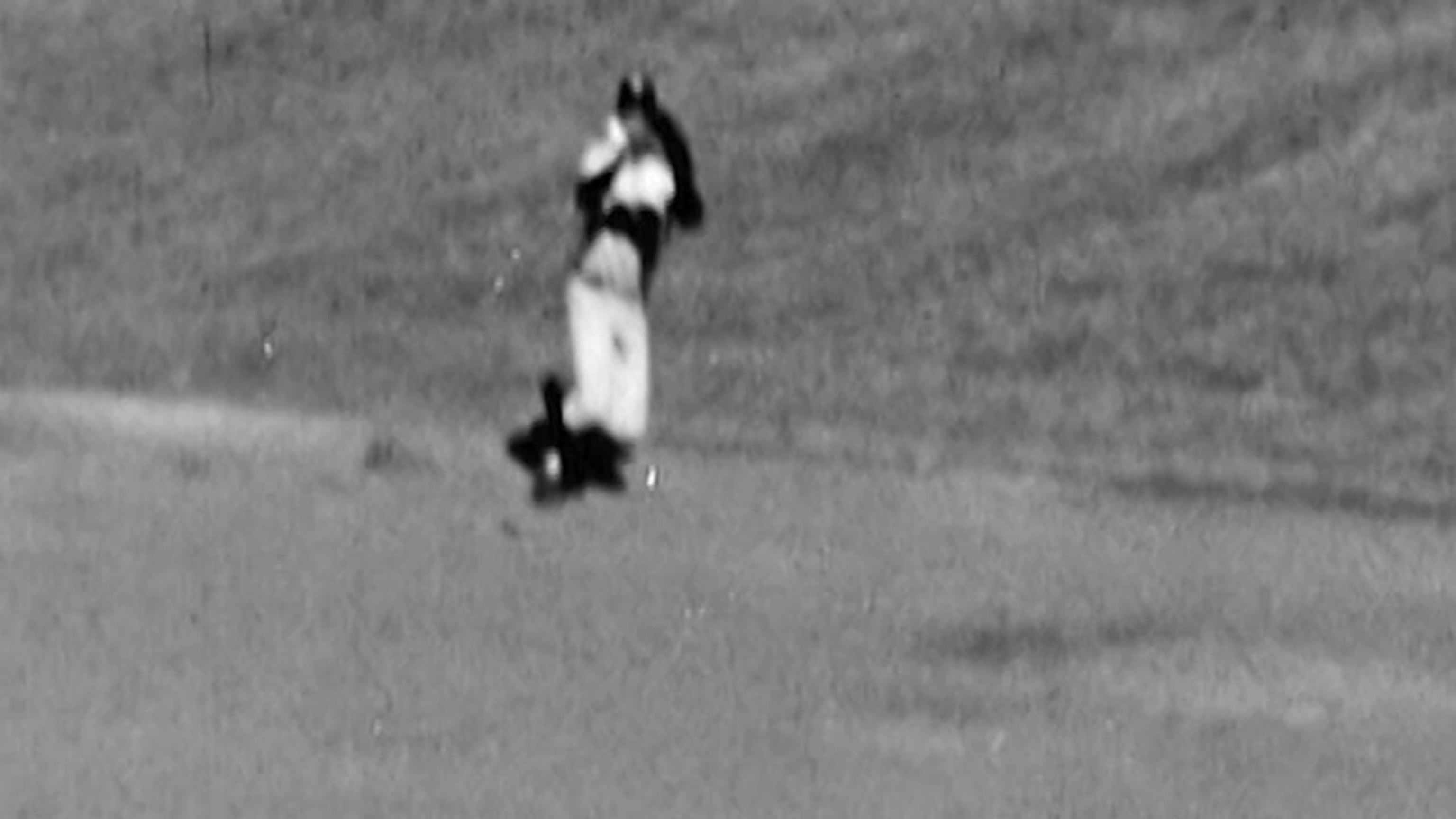 Richardson le roba a McCovey