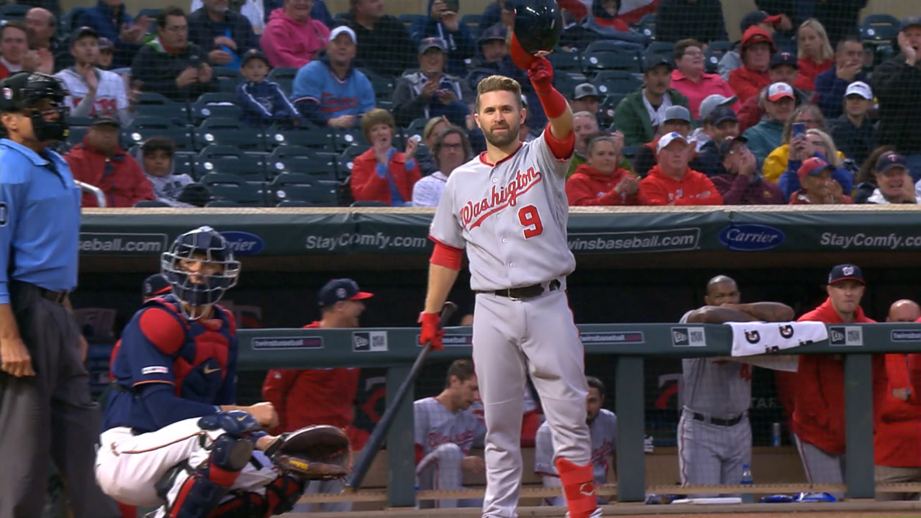 Look (if you dare) at this Twins fan's Brian Dozier-themed back