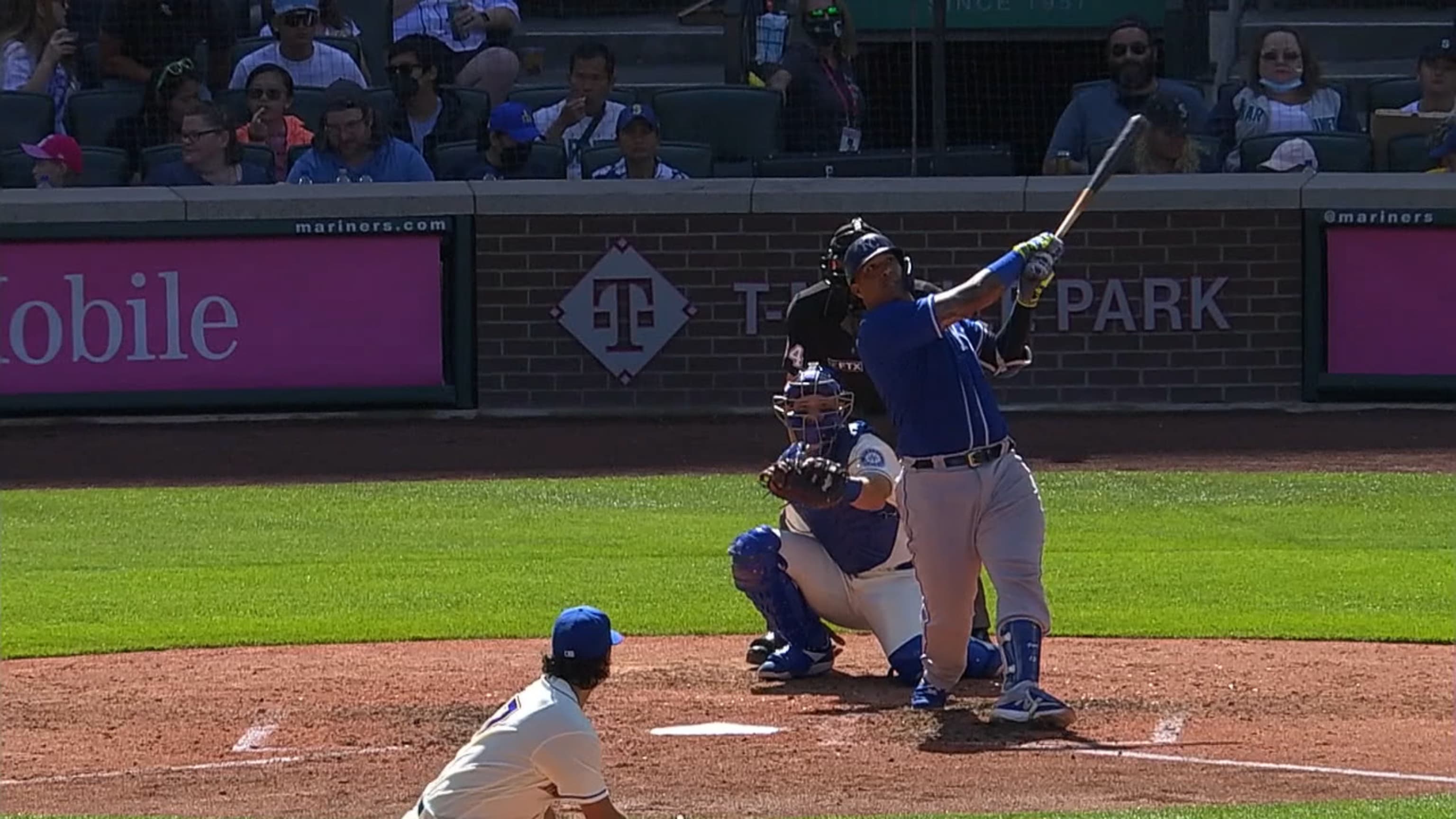 Salvador Perez's 48th home run, 09/29/2021