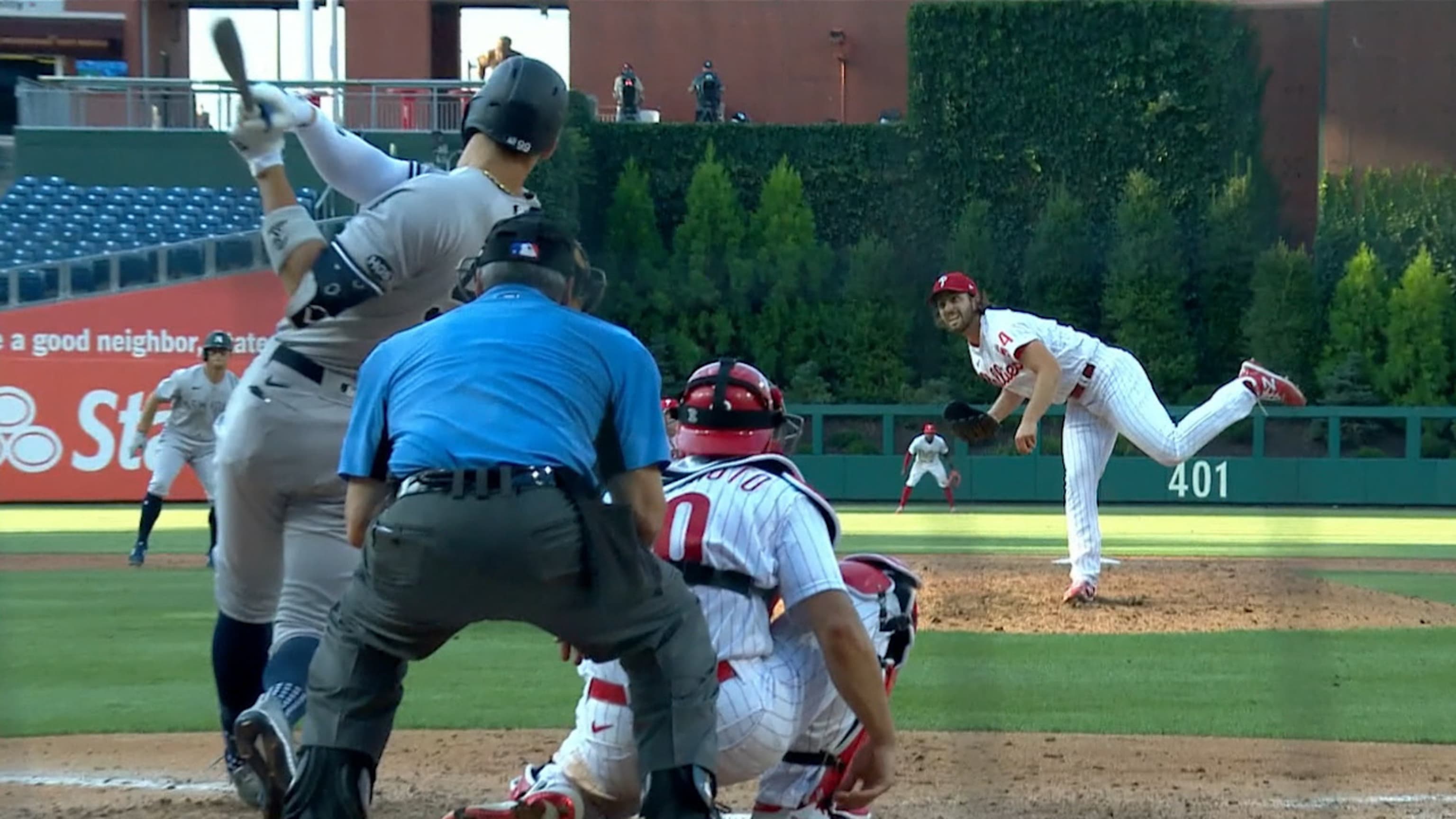 HR de tres rayas de Judge